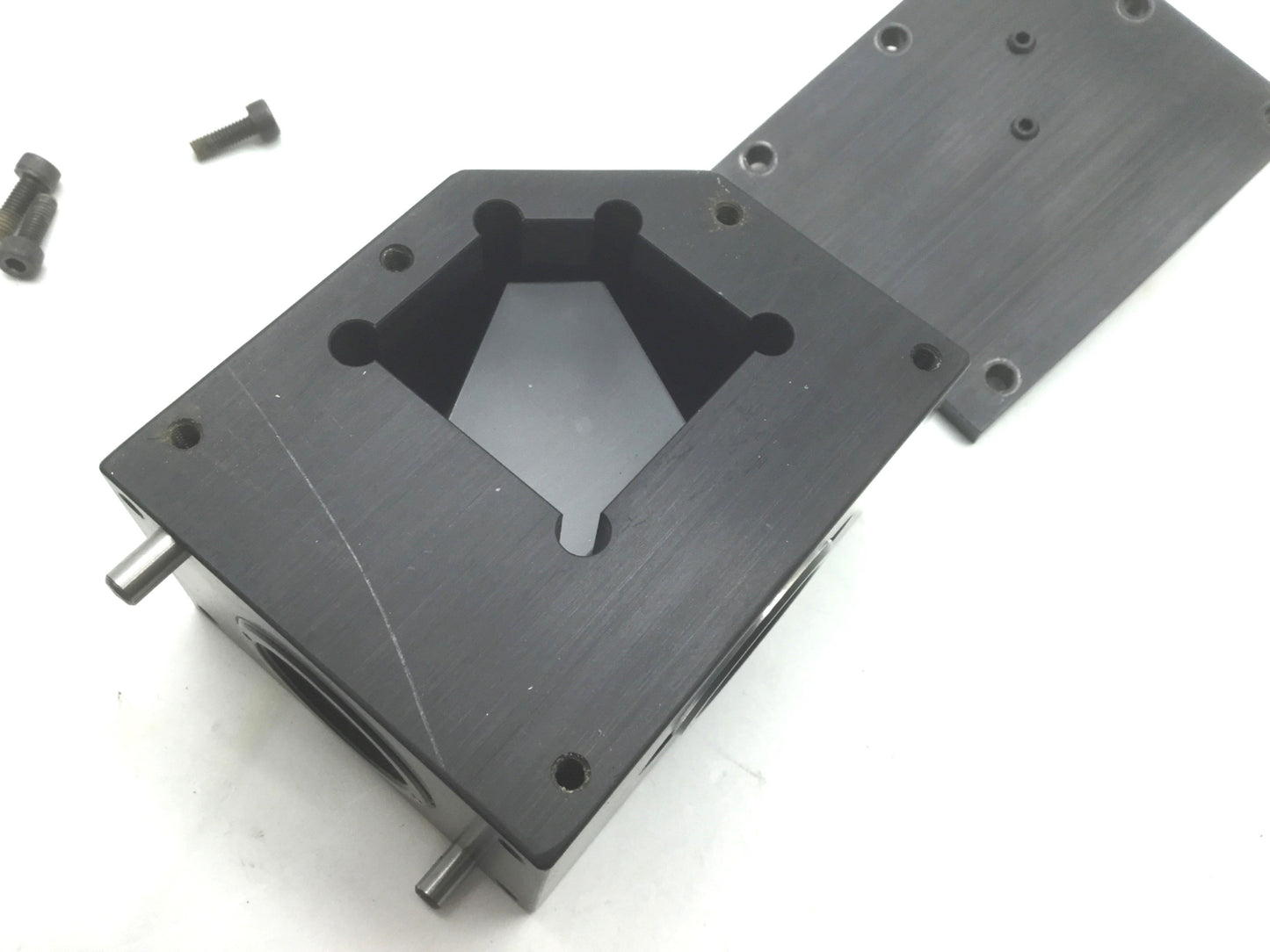 Used GSI Lumonics JK 700 Laser Focusing Prism, 90° Turning, Diameter: 0.75"