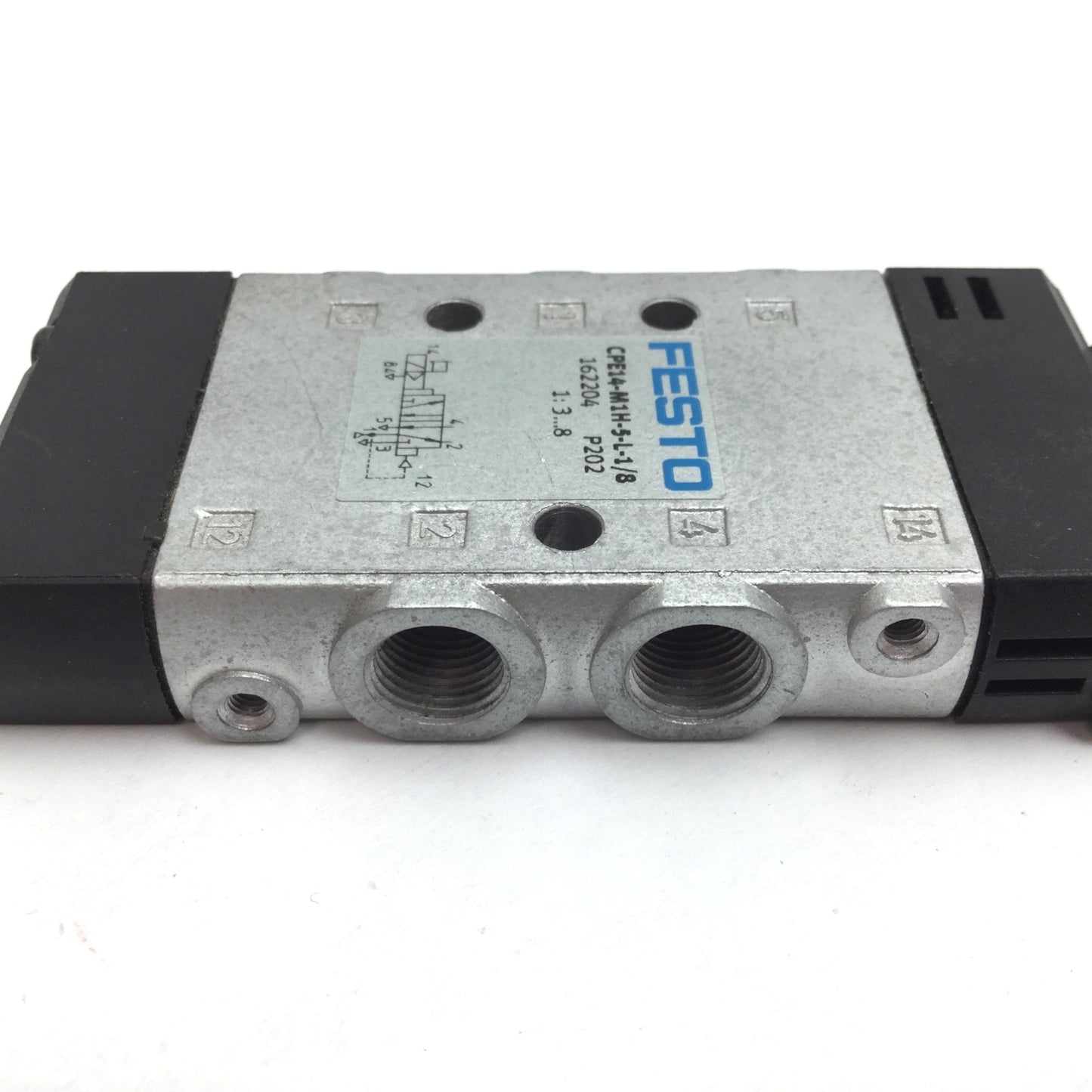 Used Festo CPE14-M1H-5-L-1/8 162204 Solenoid Valve, 2-Position 5-Port, 3-8bar, G1/8