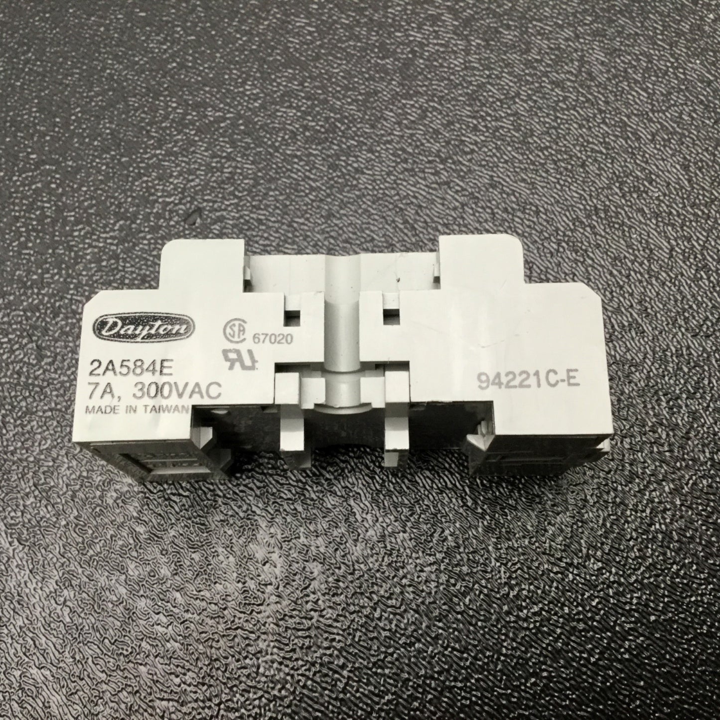 Used Lot Of 6 Dayton 2A584E Relay Socket Square Elevator 14-Pin, Rating: 7A @ 300VAC