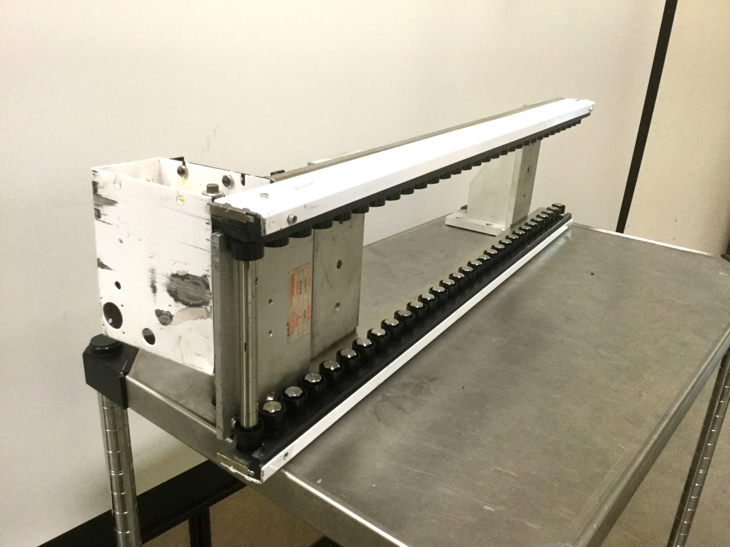 Used Quickdraw 801546 MR Series Slip Roller Conveyor, 30" Long, Voltage 24VDC 2.5A