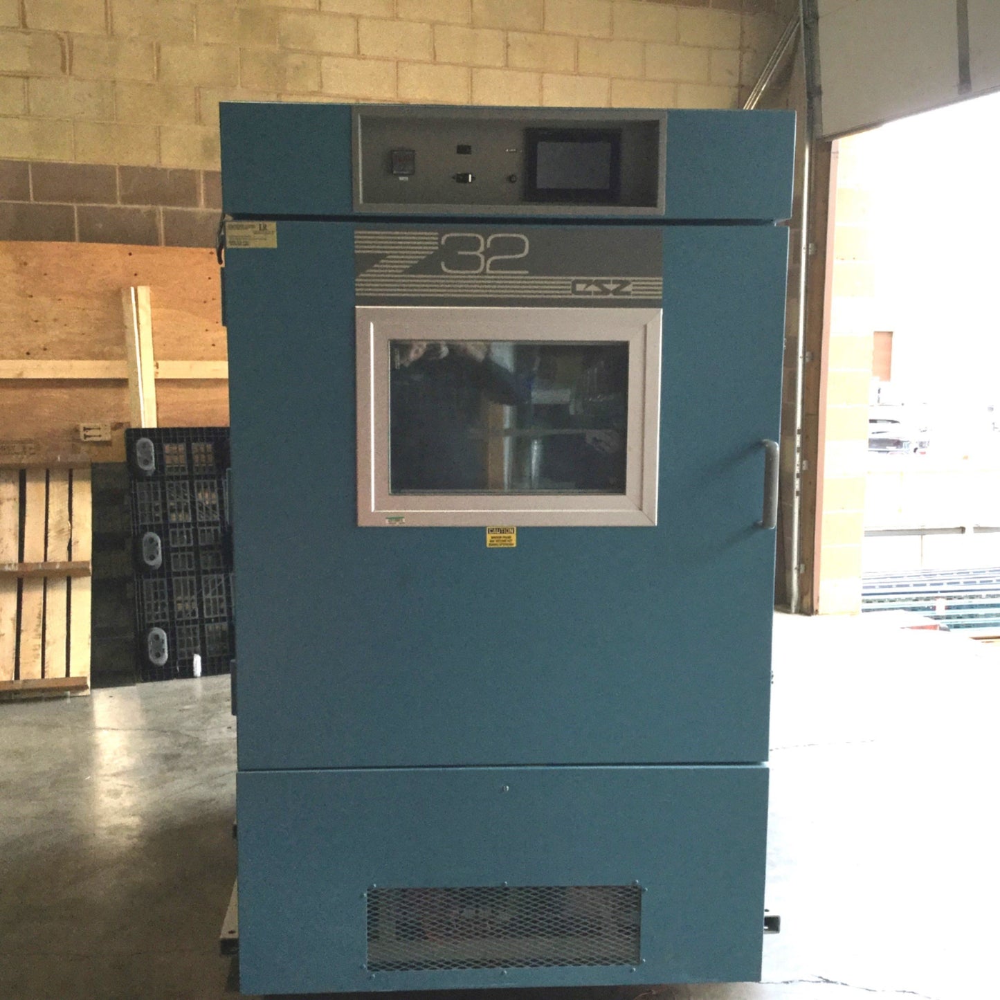 Used Cincinnati Sub-Zero ZH-32-2-2-H/AC Environmental Test Chamber -40°C To 190°C