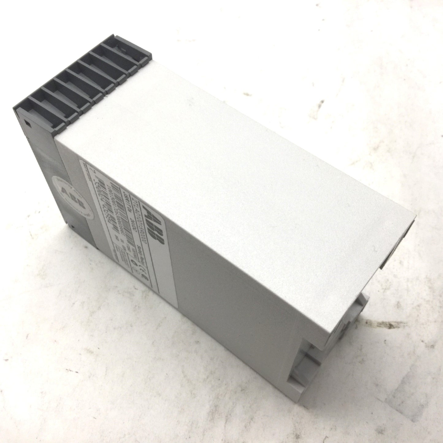 Used ABB 2TLA010015R0000 Safety Expansion Relay, 24VDC, Time Delay: 0S, 4NO/1NC