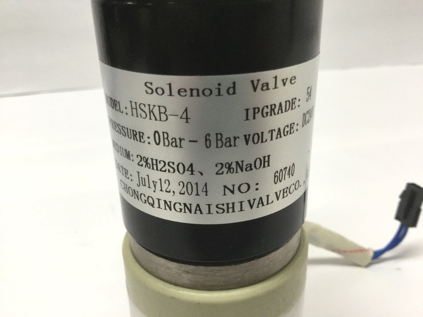 Used Chongqing Naishi HSBK-4 PTFE Solenoid Valve, 3-Way, 0-6Bar, 24VDC Coil, 1/4" NPT