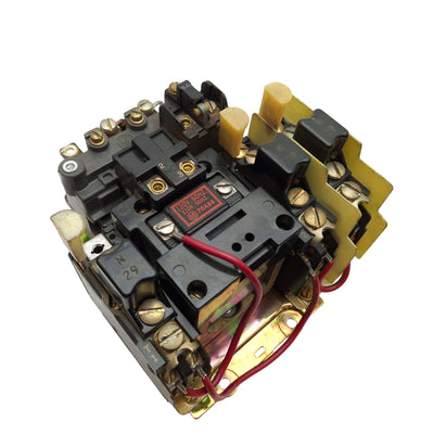 Used Allen Bradley 709-AOD103 Series K Motor Starter Size 0 Coil Voltage: 120VAC