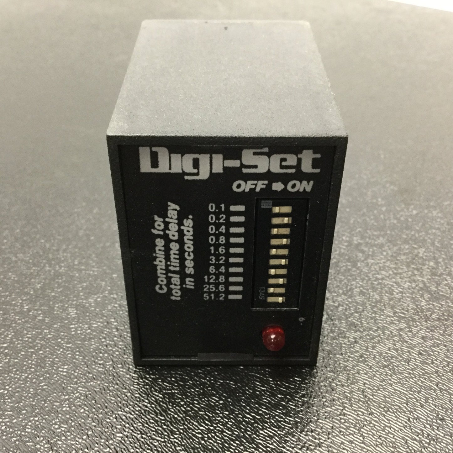 New SSAC TDML12DL Solid State Time Delay Relay 0.1-102.3 Seconds, 12VDC, DPDT, 8-Pin