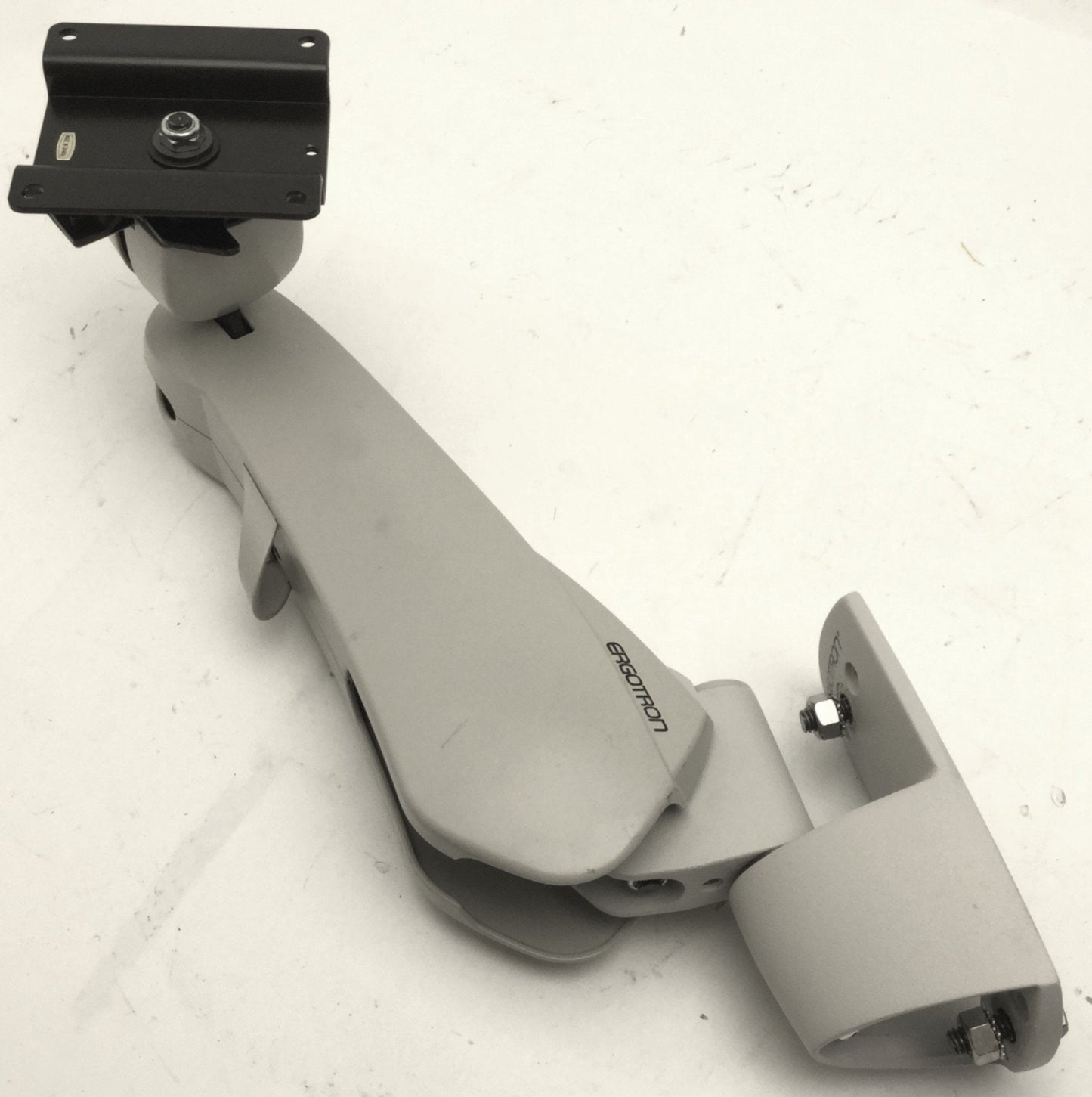 Used Ergotron 45-087-180-01 Flat Monitor Wall Mount 14" Arm, Mounting: 75mm x 75mm