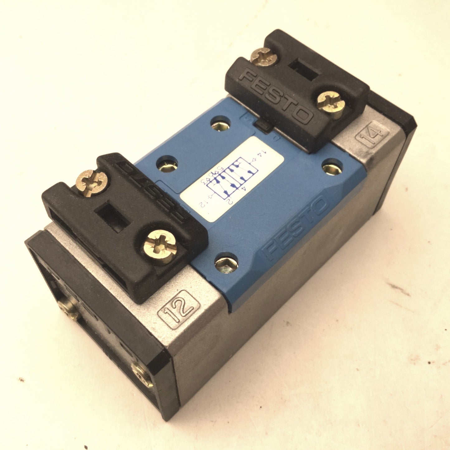 New – Open box Festo J-5/2-D-1 C Bistable Pneumatic Piston Gate Valve, -0.9 to 16 Bar