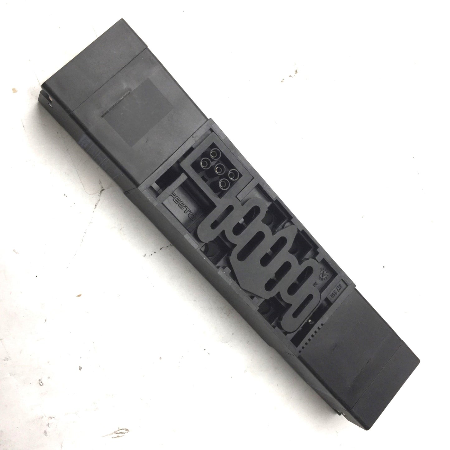 New Festo MUHX2-ZP-D-1-24G Intermediate Solenoid Valve, Max Pressure: 10 Bar, 24VDC