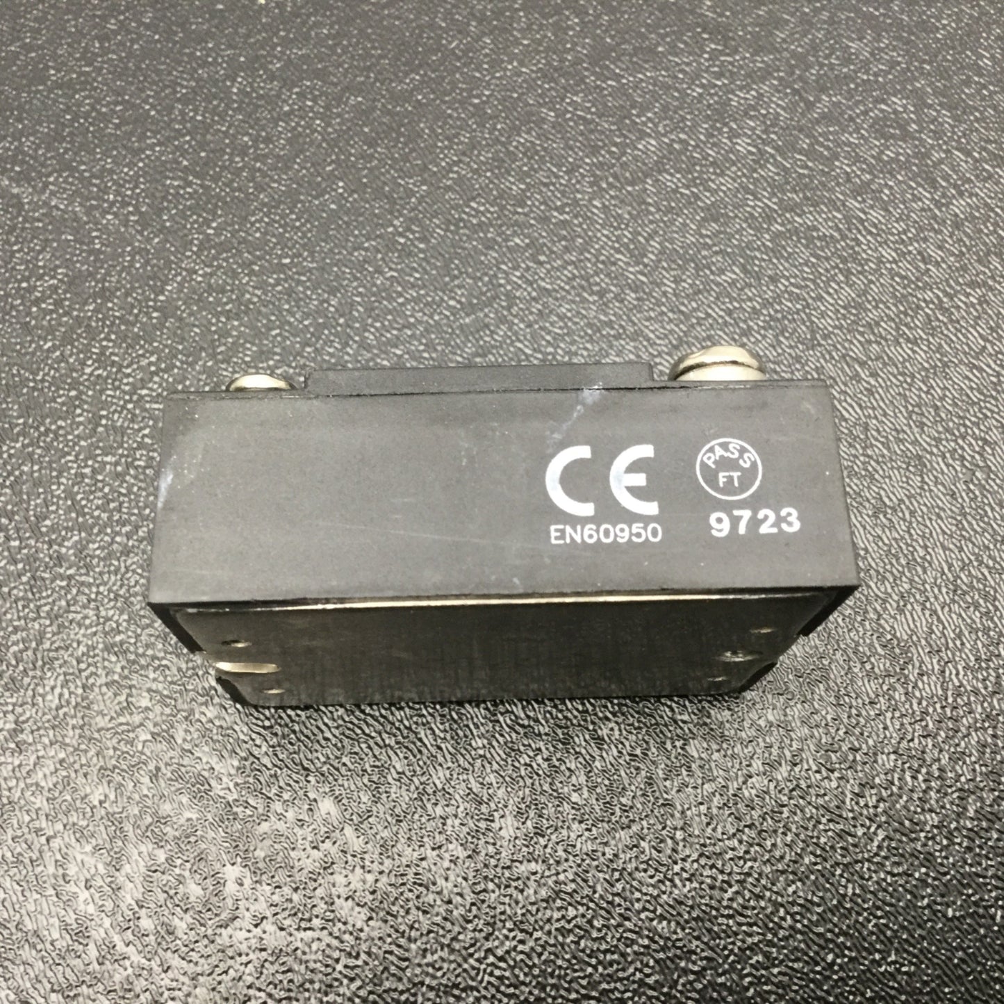 Used Lot Of 2 Crydom A4825 Solid State Relays Output: 280/480V~ 25A Control: 90-280V~