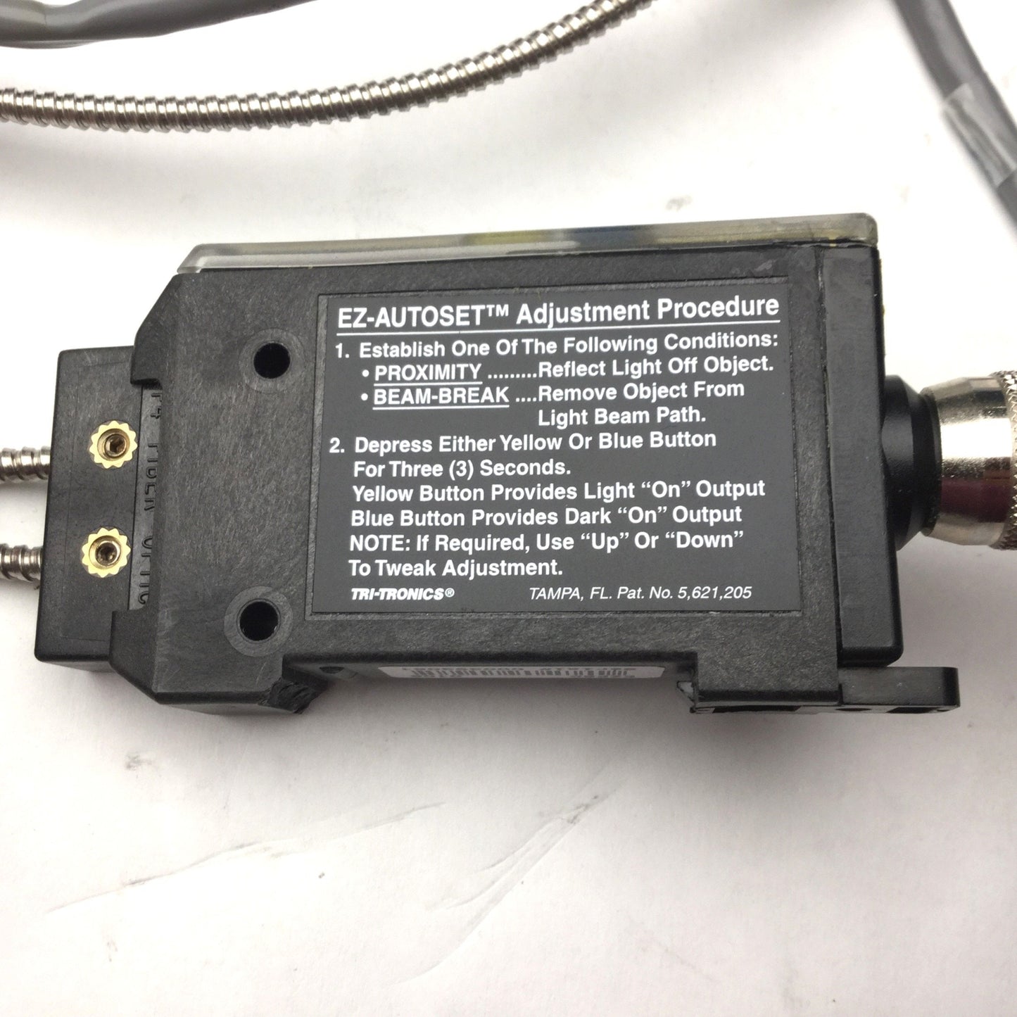 Used Tri-Tronics EZPBC Photoelectric Sensor Smarteye, 10-30VDC, PNP and NPN Out