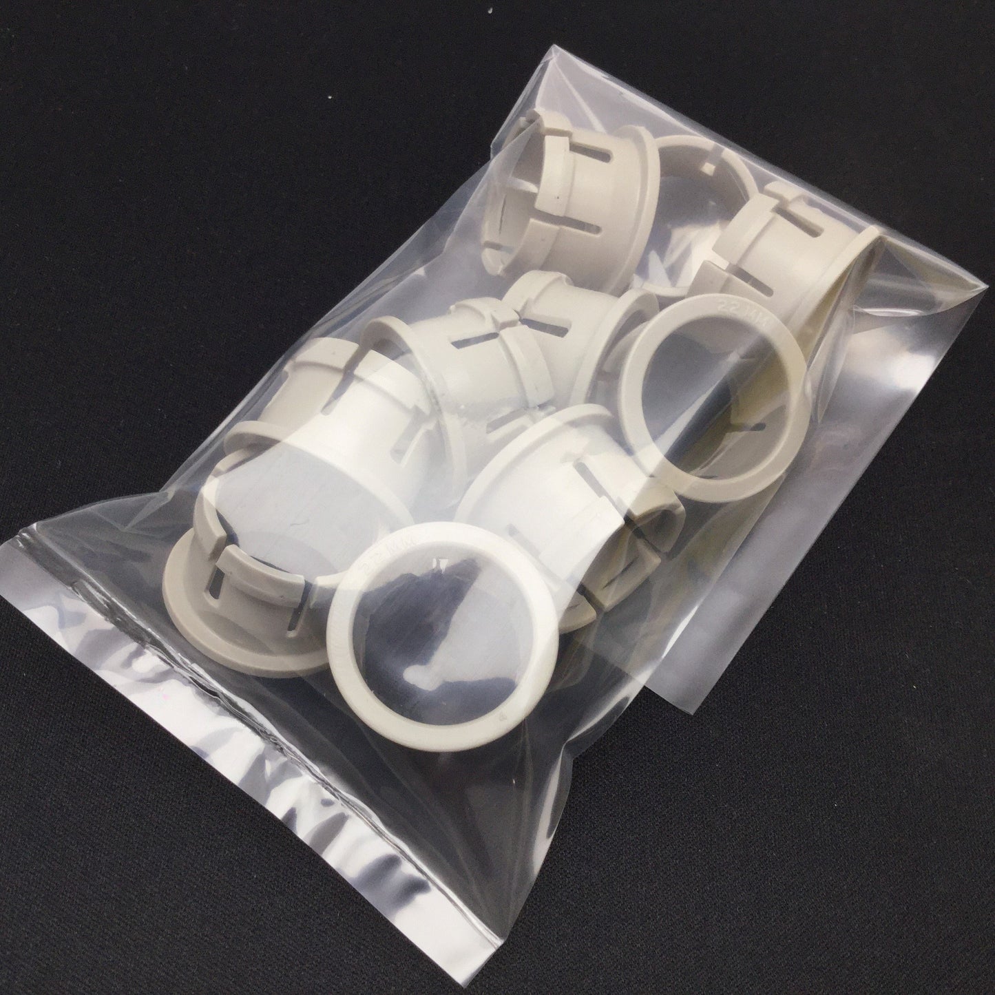 New – Open box Lot of 10 Drill and Install Push to Connect Tube Fitting Hardware Kit 22mm Brass