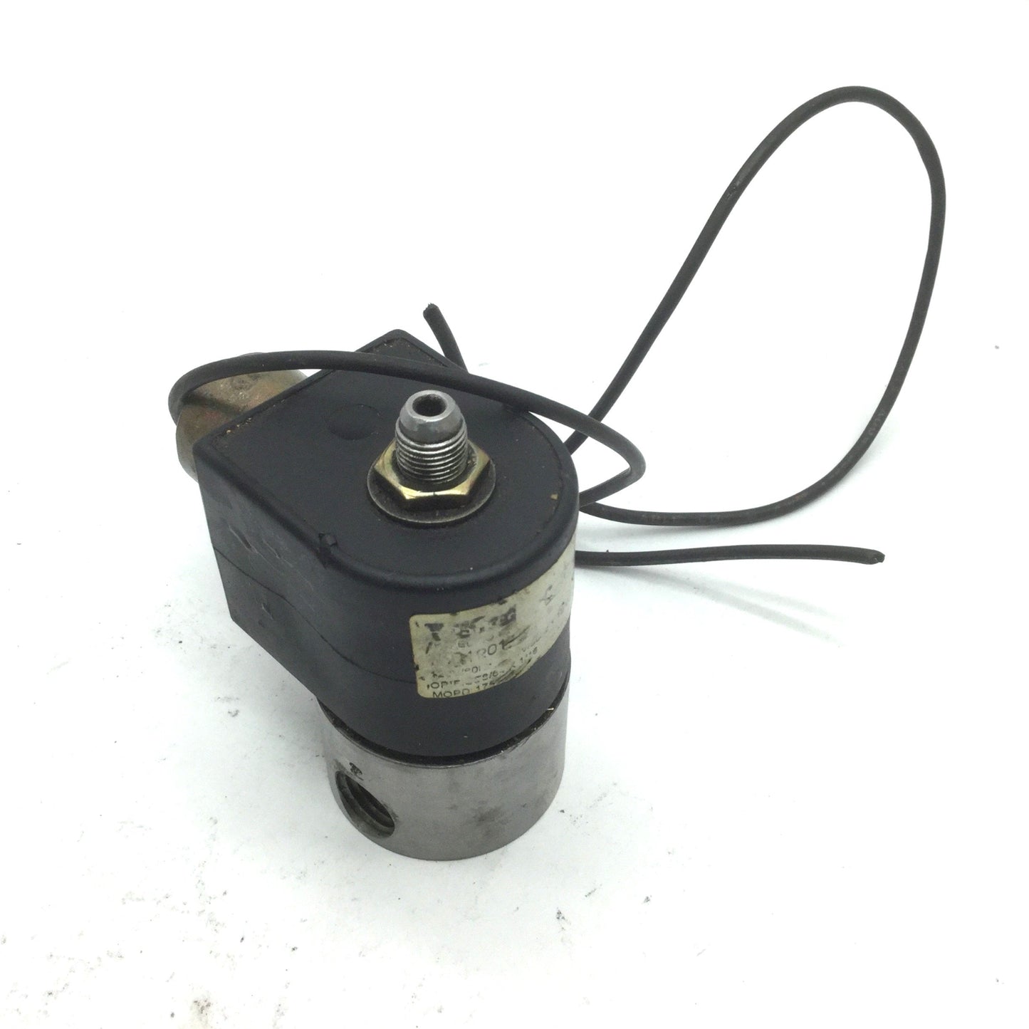 Used Parker Solenoid Valve, 24VDC 1/8" NPT