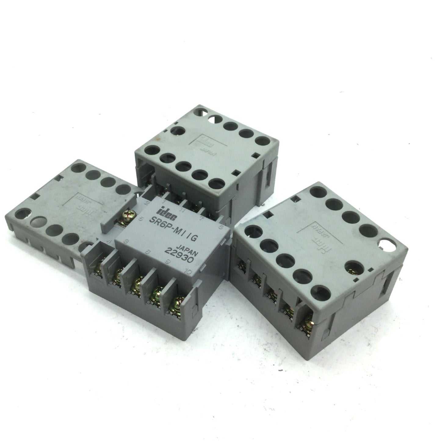 Used Lot of 3 Idec SR6P-M11G Relay Socket Adapters 10A 11 Pin 300V