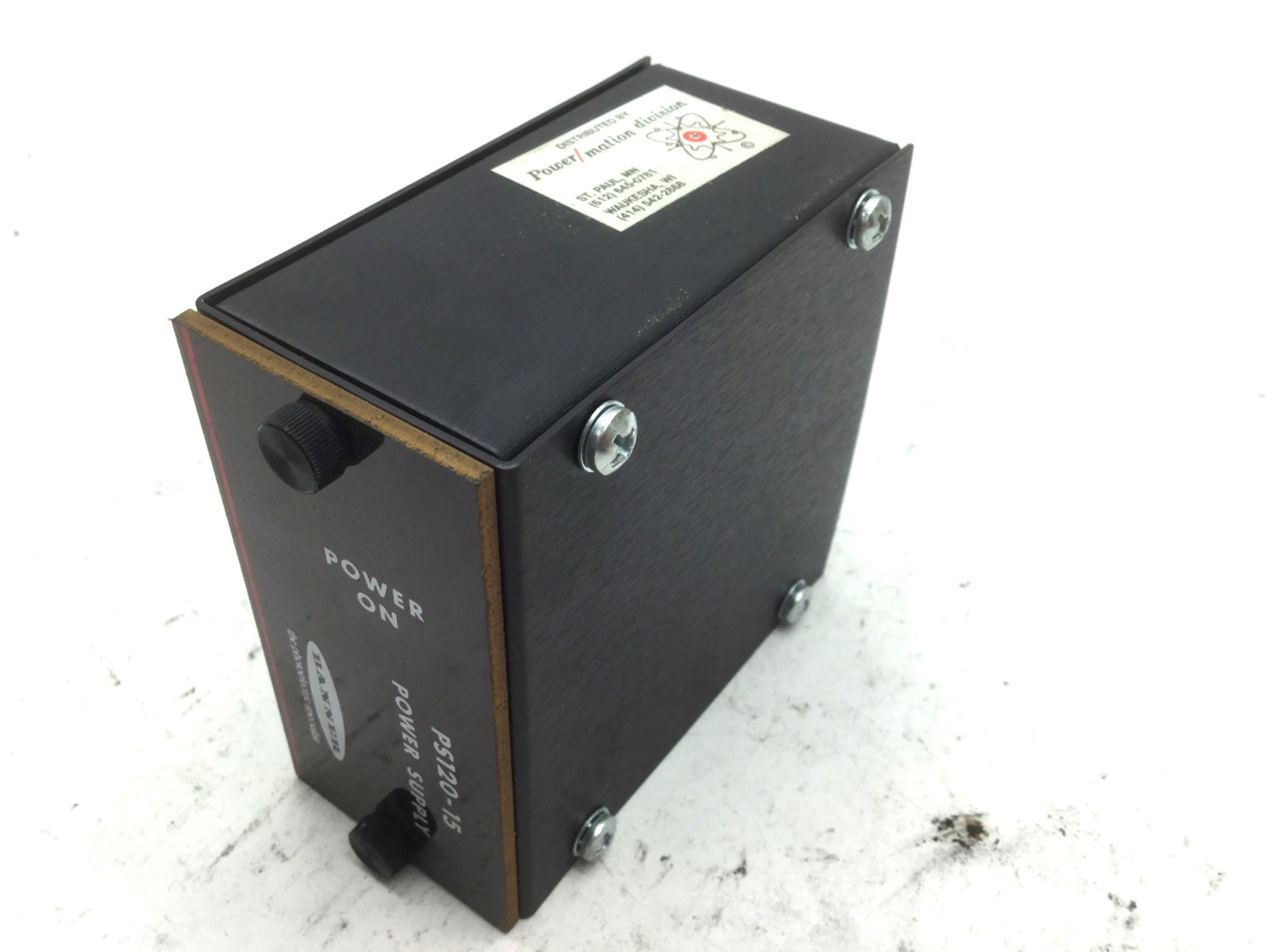 Used Banner PS120-15 Sensor Power Supply 18775, 120VAC IN, 15VDC OUT, 8-Pin Octal