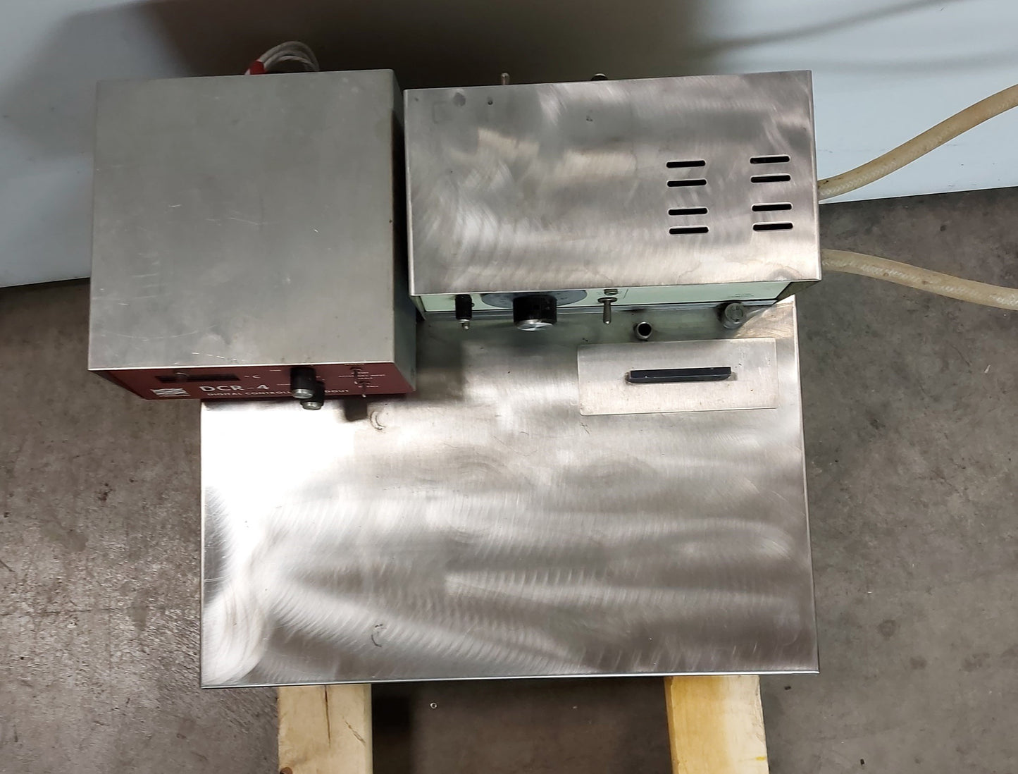 Used Neslab 600183 Alfa RTC-A Recirculating Bath -30-100℃ 115VAC w/Digital Controller