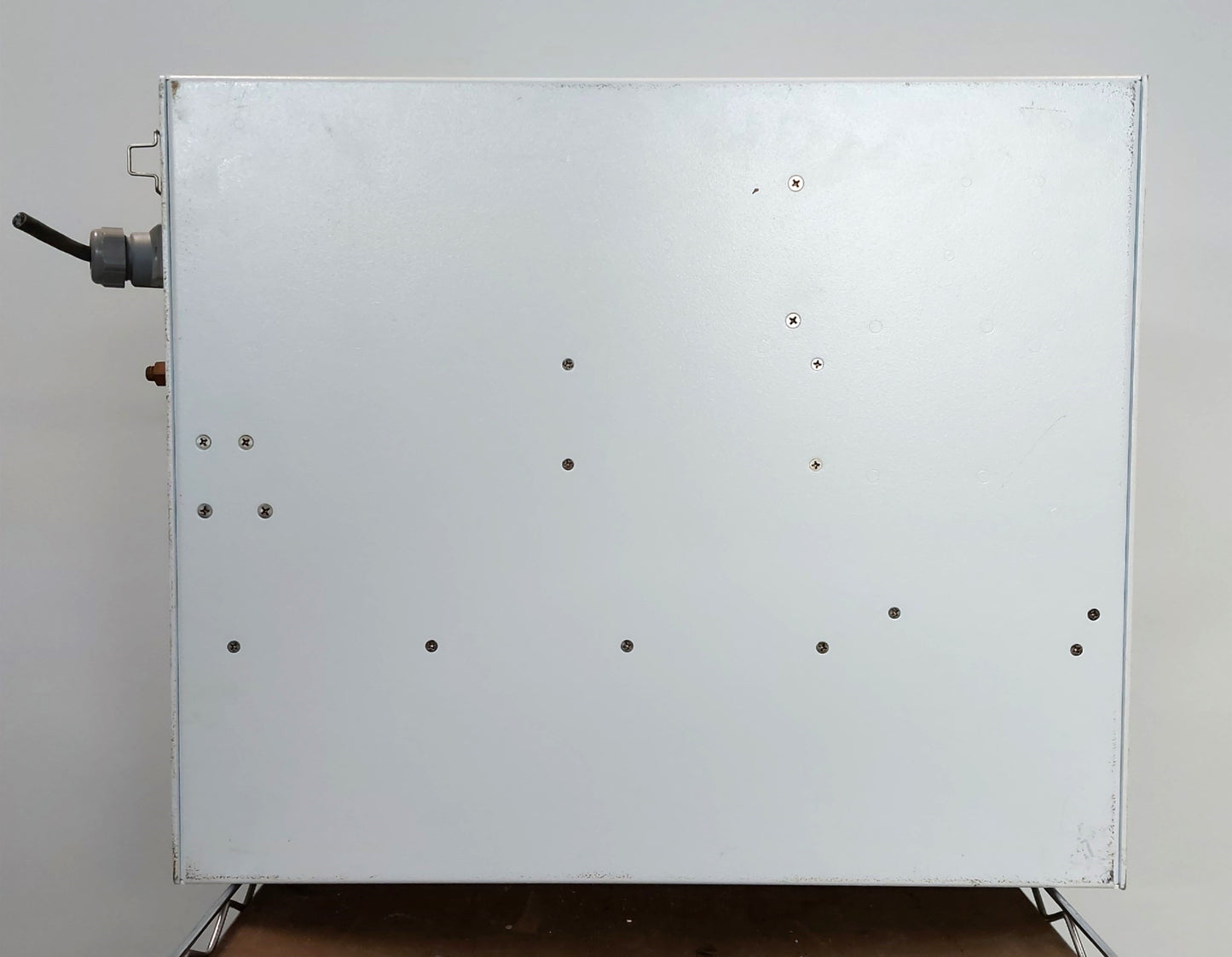 Used Dynatronix CRS9-10 DC Power Supply Out: 0-9VDC 0-10A In: 120VAC *Broken Switch*