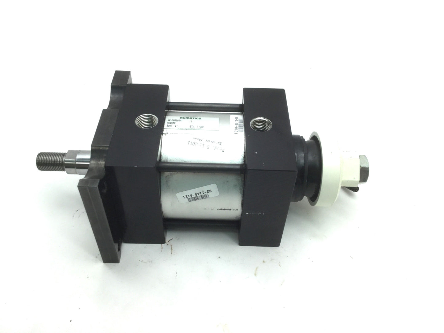 Used Numatics WE-708666-1 Double Ended Cylinder Bore: 4" Stroke: 1.5" Rod: 1" SH6-021