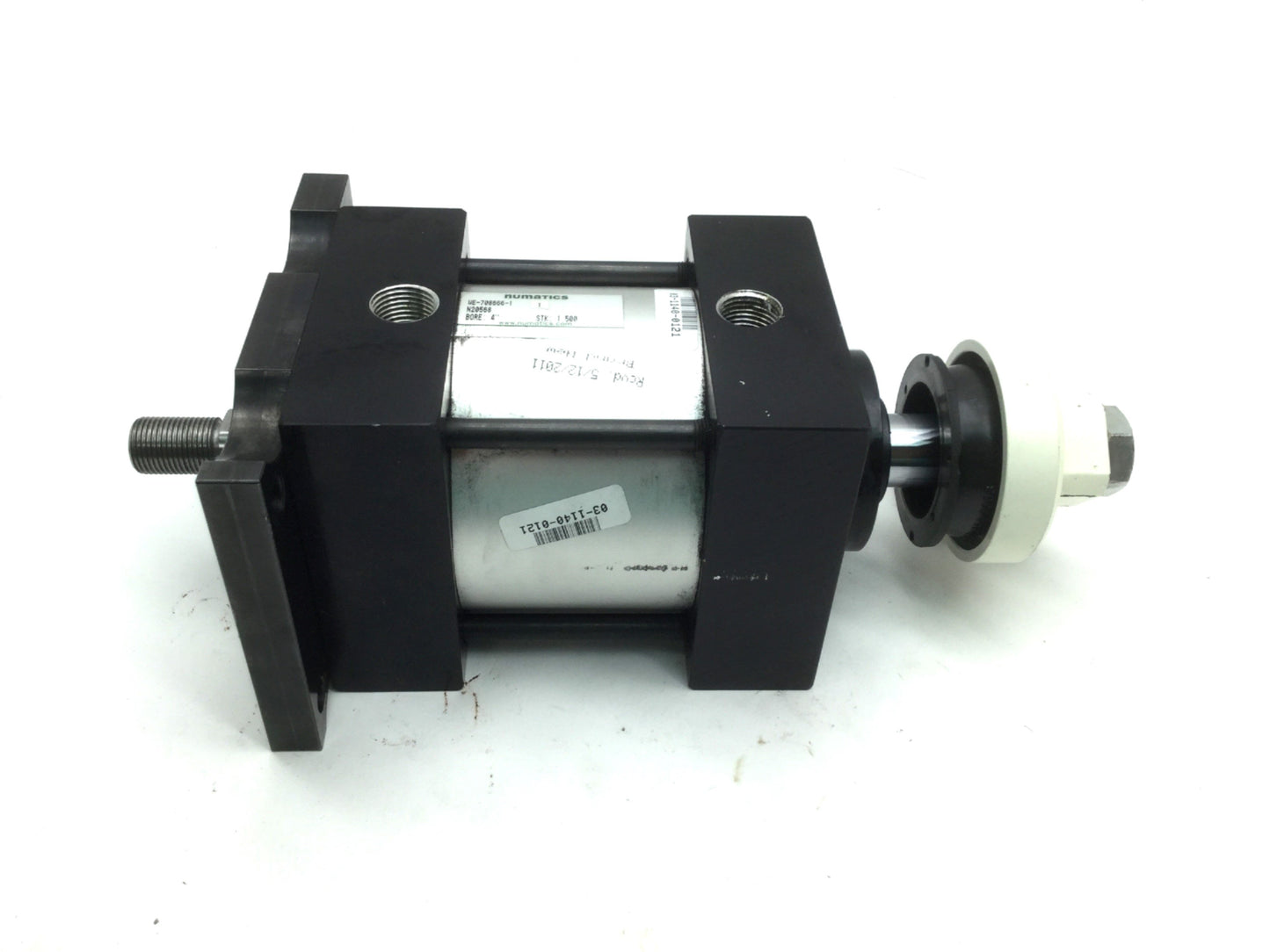 Used Numatics WE-708666-1 Double Ended Cylinder Bore: 4" Stroke: 1.5" Rod: 1" SH6-021