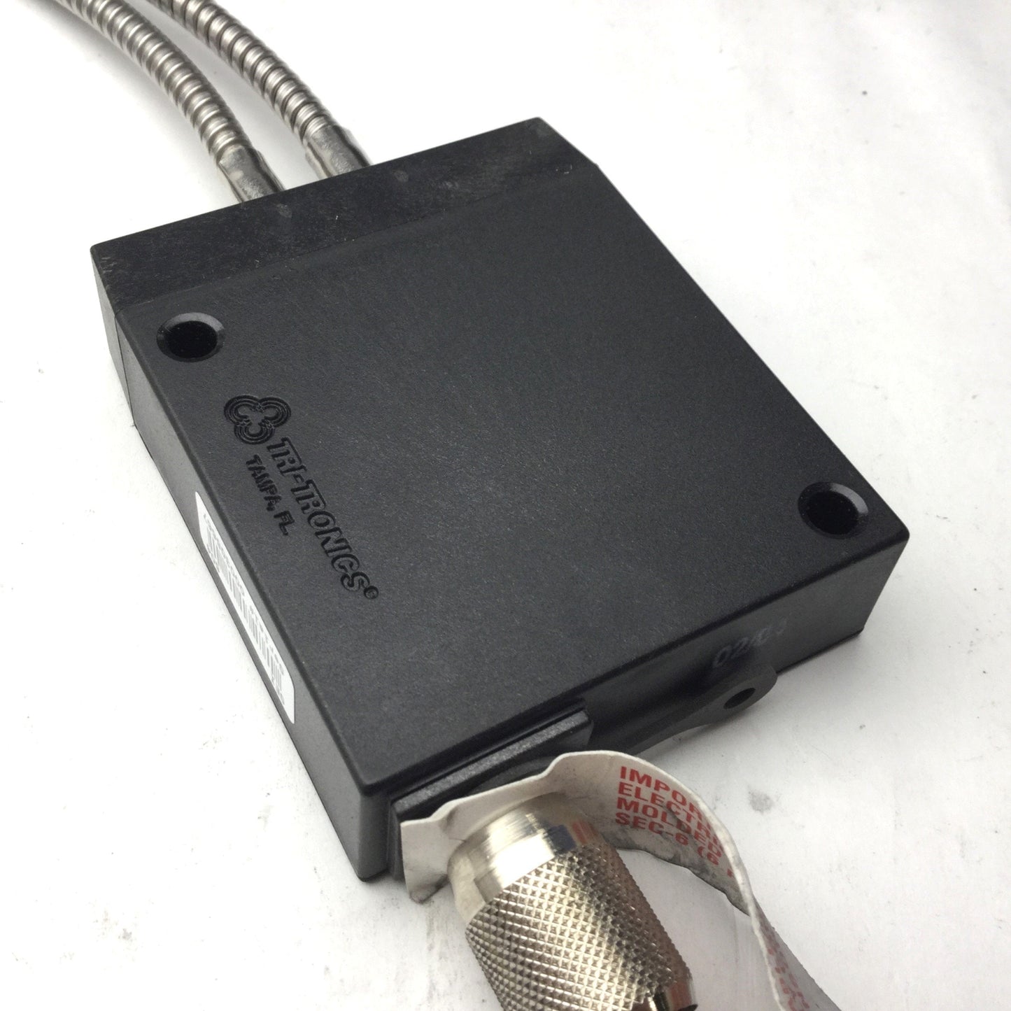 Used Tri-Tronics Model SEI SmartEye Mark II Photo Sensor, 12-24VDC, 2x F-P-36 Cables