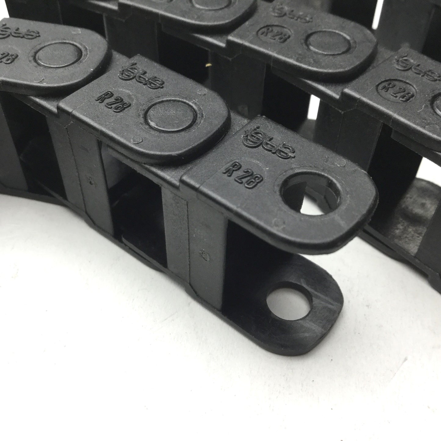 Used Igus R28 Energy Chain, 48 Links Long, 7/8" Wide, 7/16" Height, 38" Length