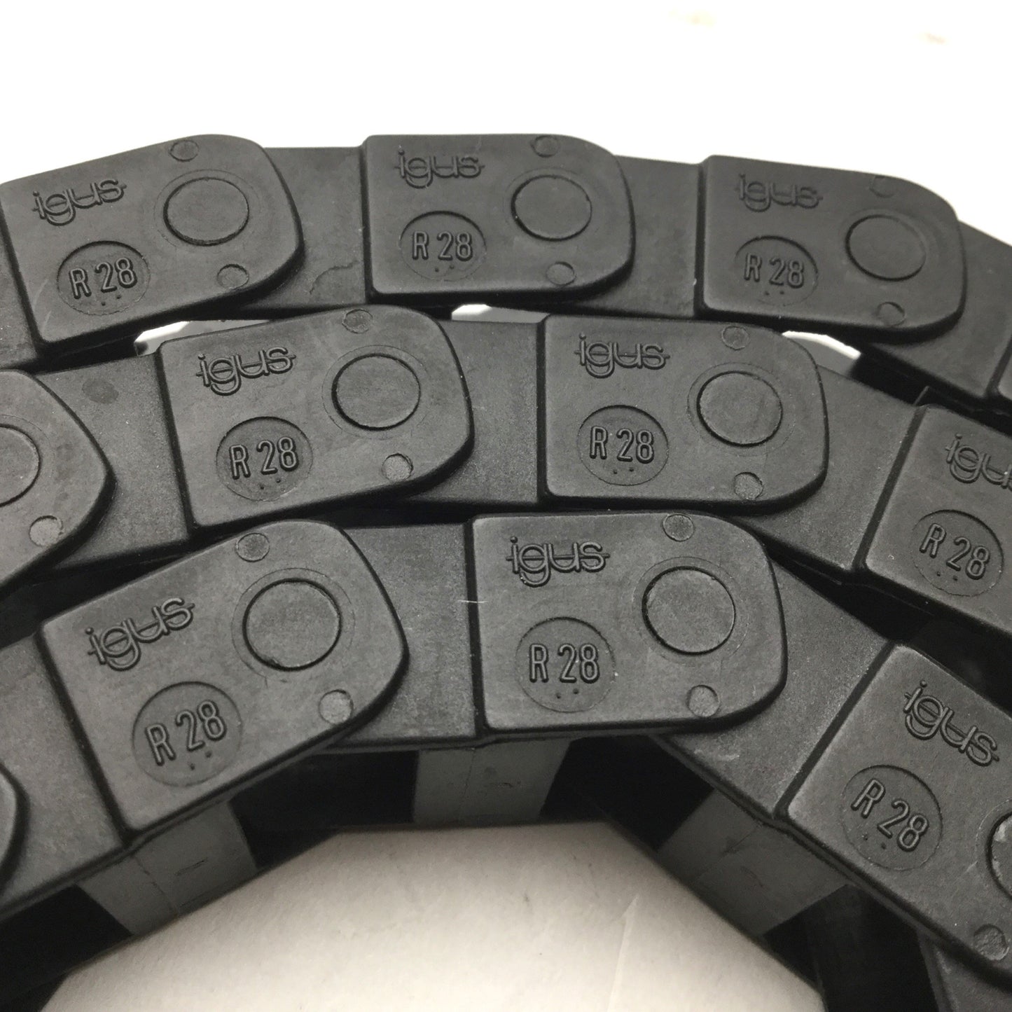 Used Igus R28 Energy Chain, 50 Links Long, 3/4" Wide, 1/2" Height, 40" Length