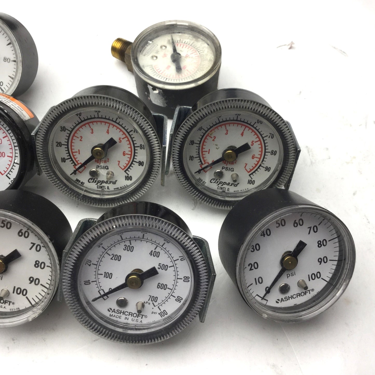 Used Lot of 10 Miscellaneous Pressure Gauges, 1/8" NPT, Range: 0-100 PSI