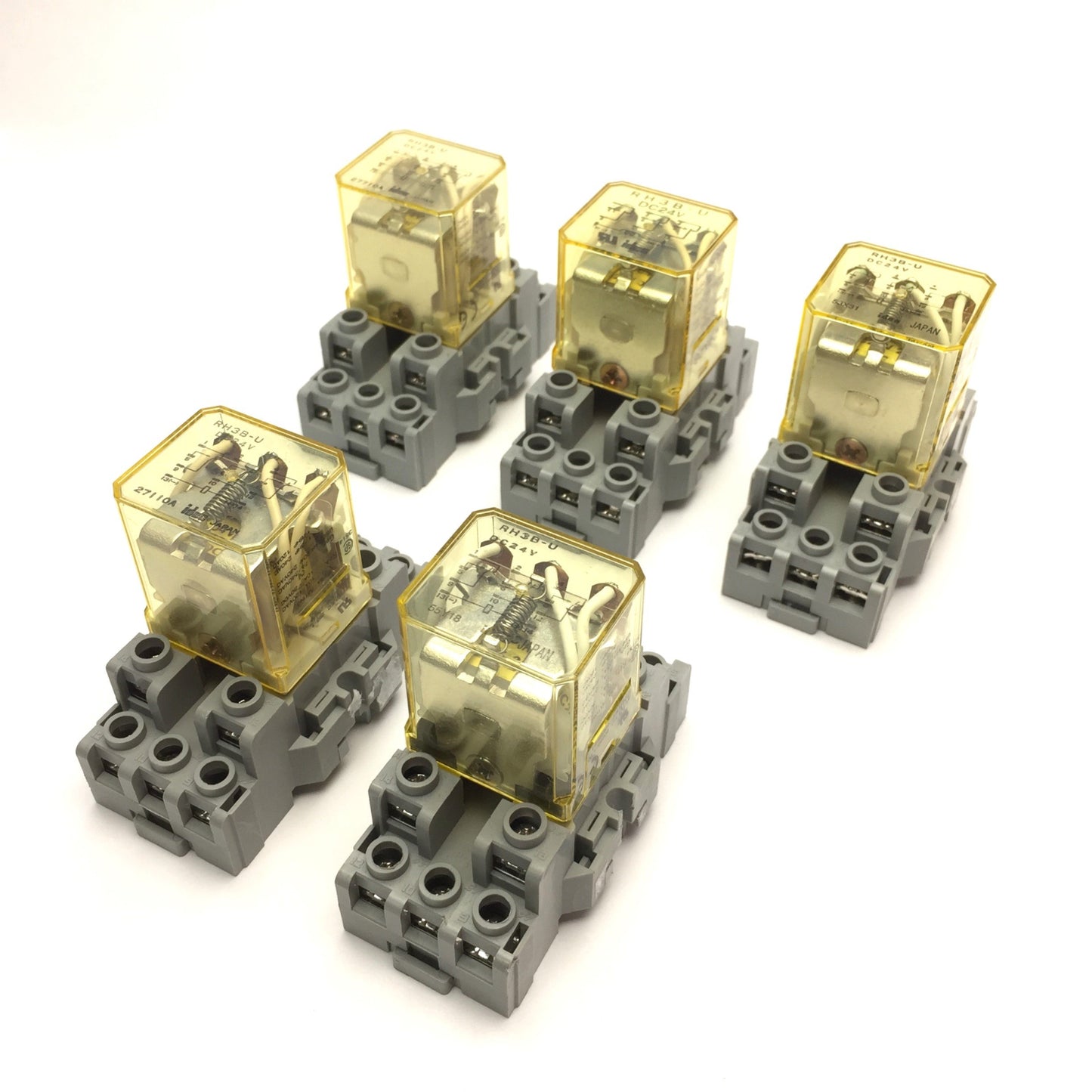 Used Lot of 5 Idec RH3B-U Ice Cube Relays w/ SH3B-05C Socket, 10 Amp, 24VDC Coil