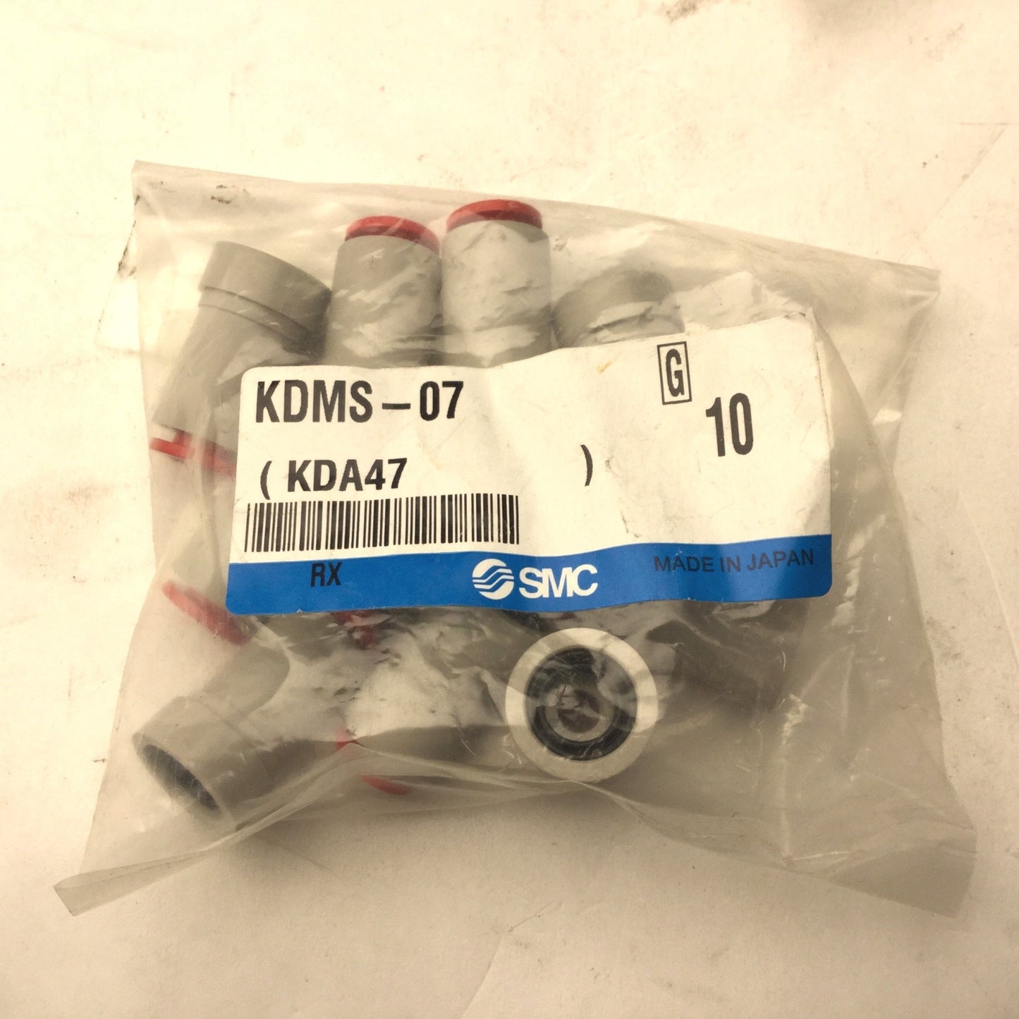 New – Open box 14 SMC KDMS-07 Multi-Connectors, 1/4", One-Touch Connections
