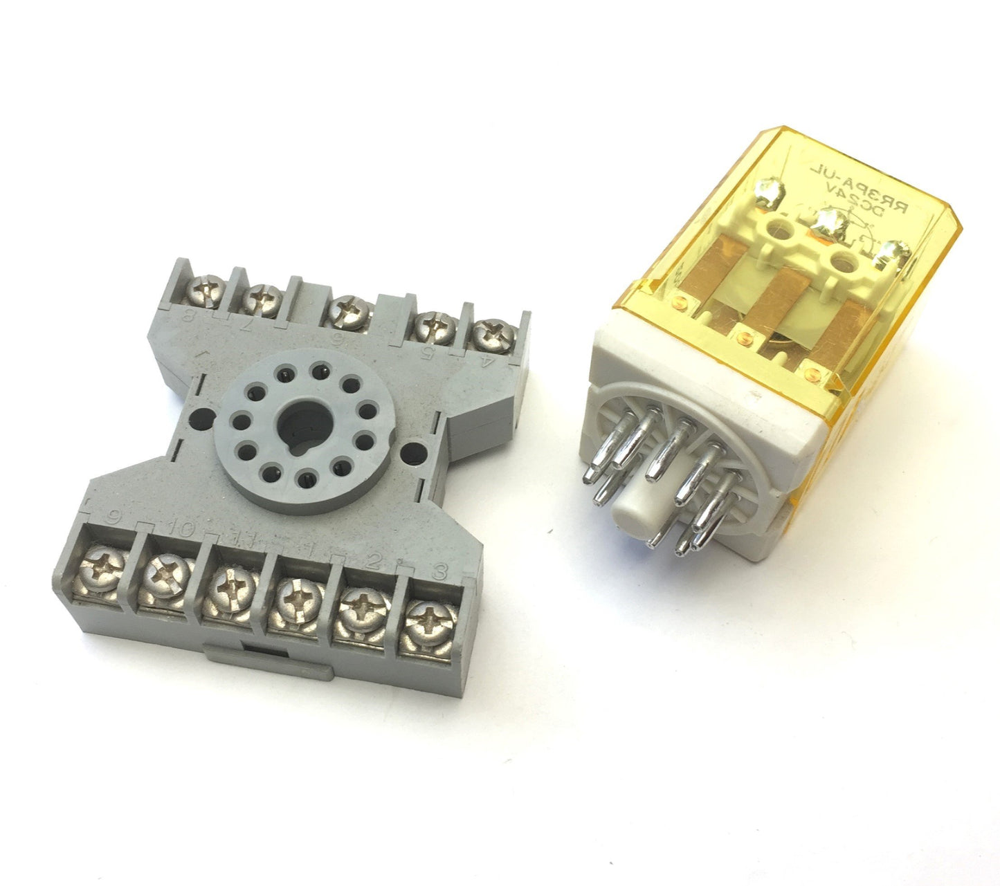 Used Lot of 4 Idec RR3PA-UL Ice Cube Relays Coil Voltage: 24VDC w/Socket Base