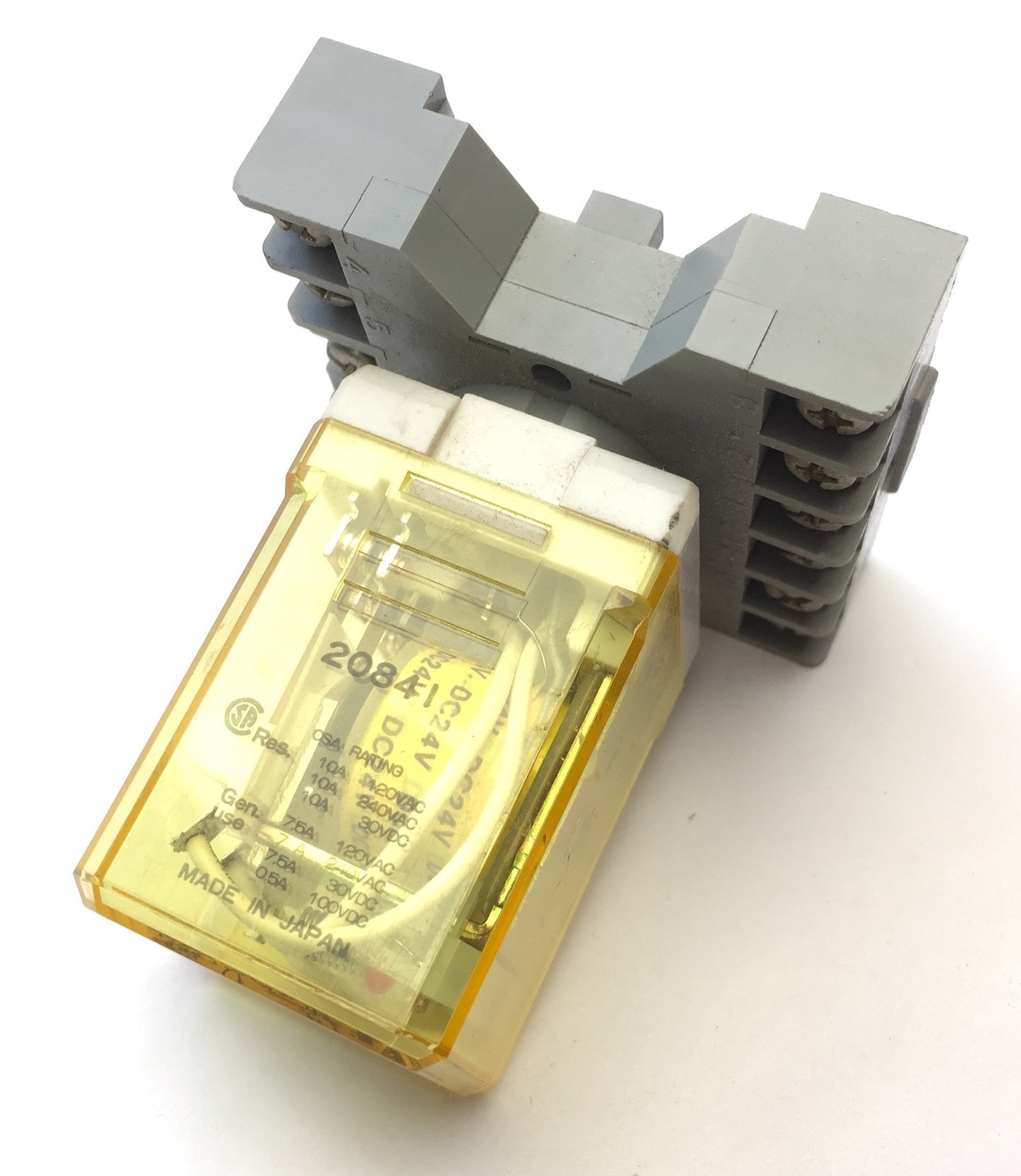 Used Lot of 4 Idec RR3PA-UL Ice Cube Relays Coil Voltage: 24VDC w/Socket Base