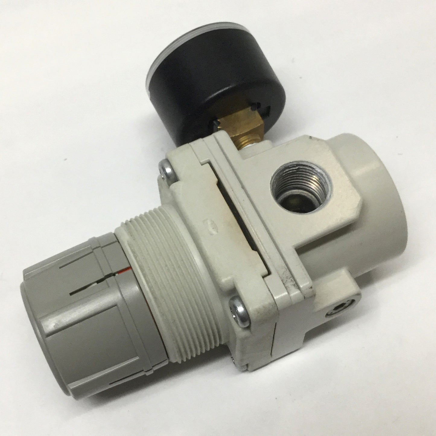 Used SMC AR30-N03-Z-A Modular Air Pressure Regulator 7-100psi, 3/8" NPT Ports w/Gauge