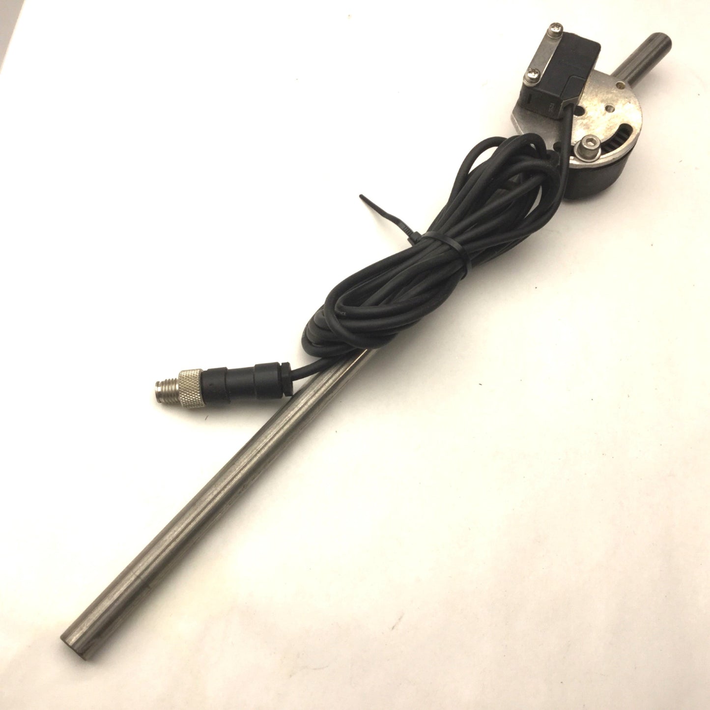 Used Keyence PZ2-42P Photoelectric Sensor, 100mm Range, Diffuse-Reflective, 12-24VDC