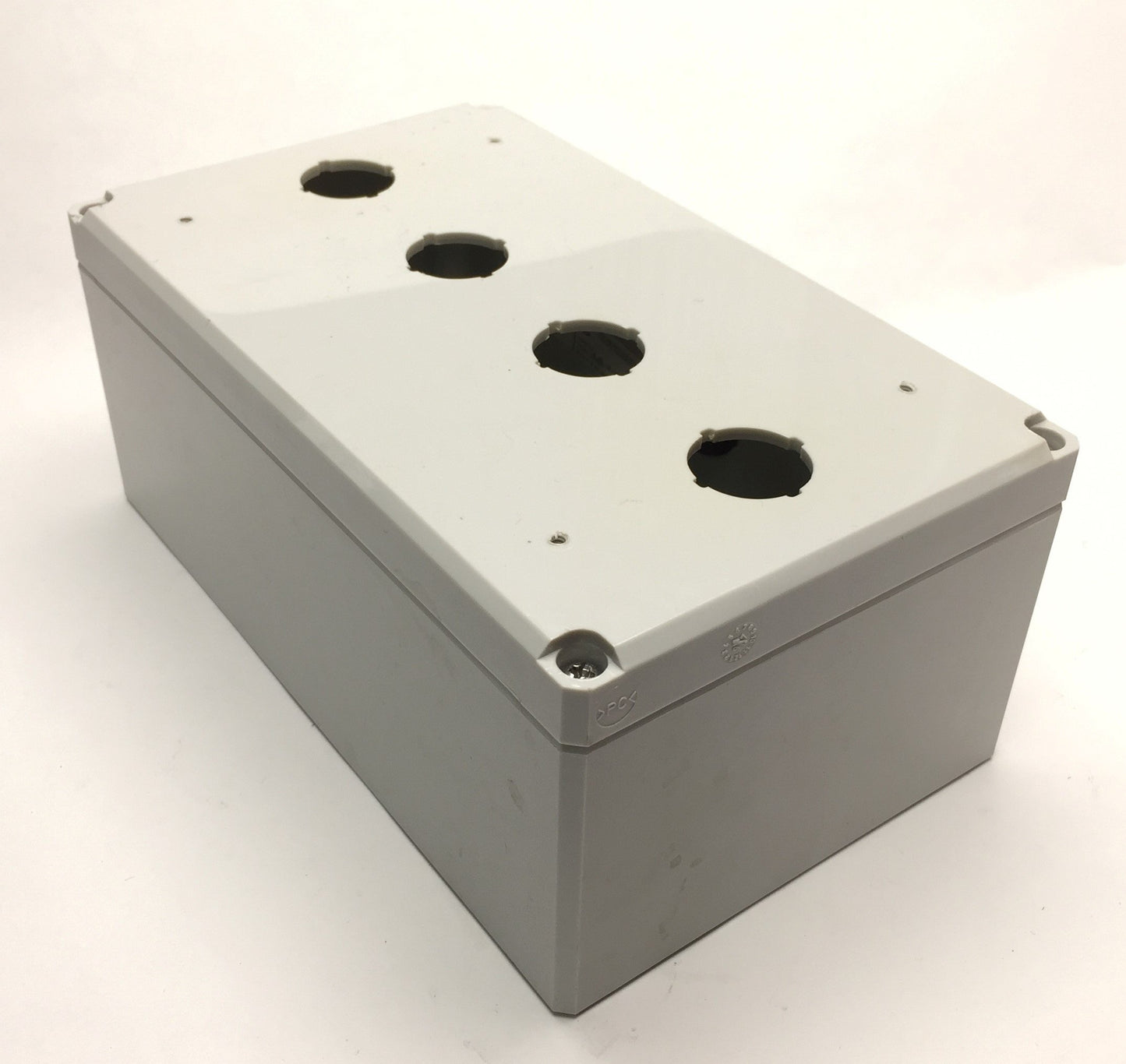 Used Hoffman Q4PBPCDM Pushbutton Enclosure 4-Hole 22.5mm, 200mm x 120mm x 87mm *Holes