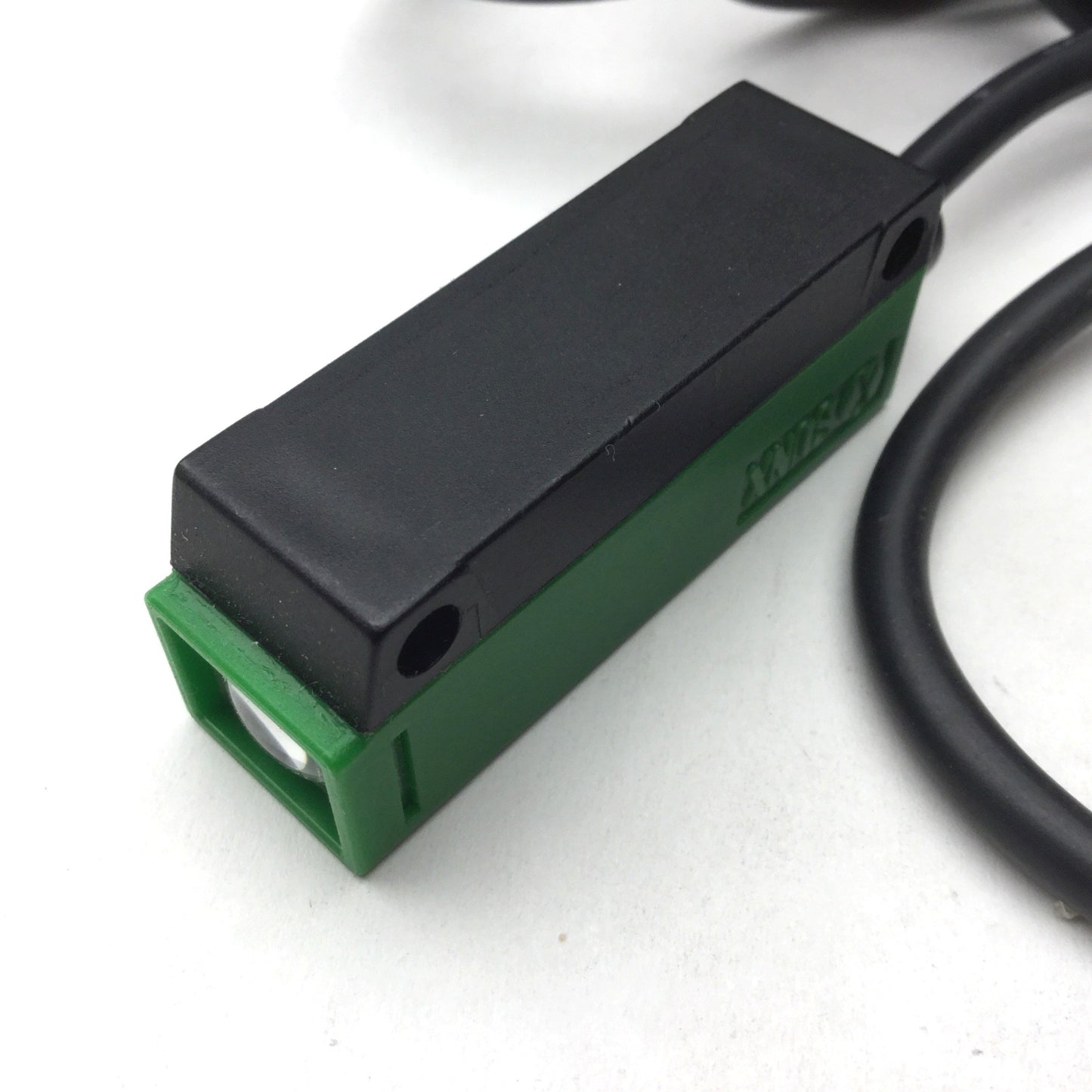 Used Sunx 7071AT0X2NXX Beamswitch Thru-Beam Photoelectric Sensor, Power: 12-24VDC