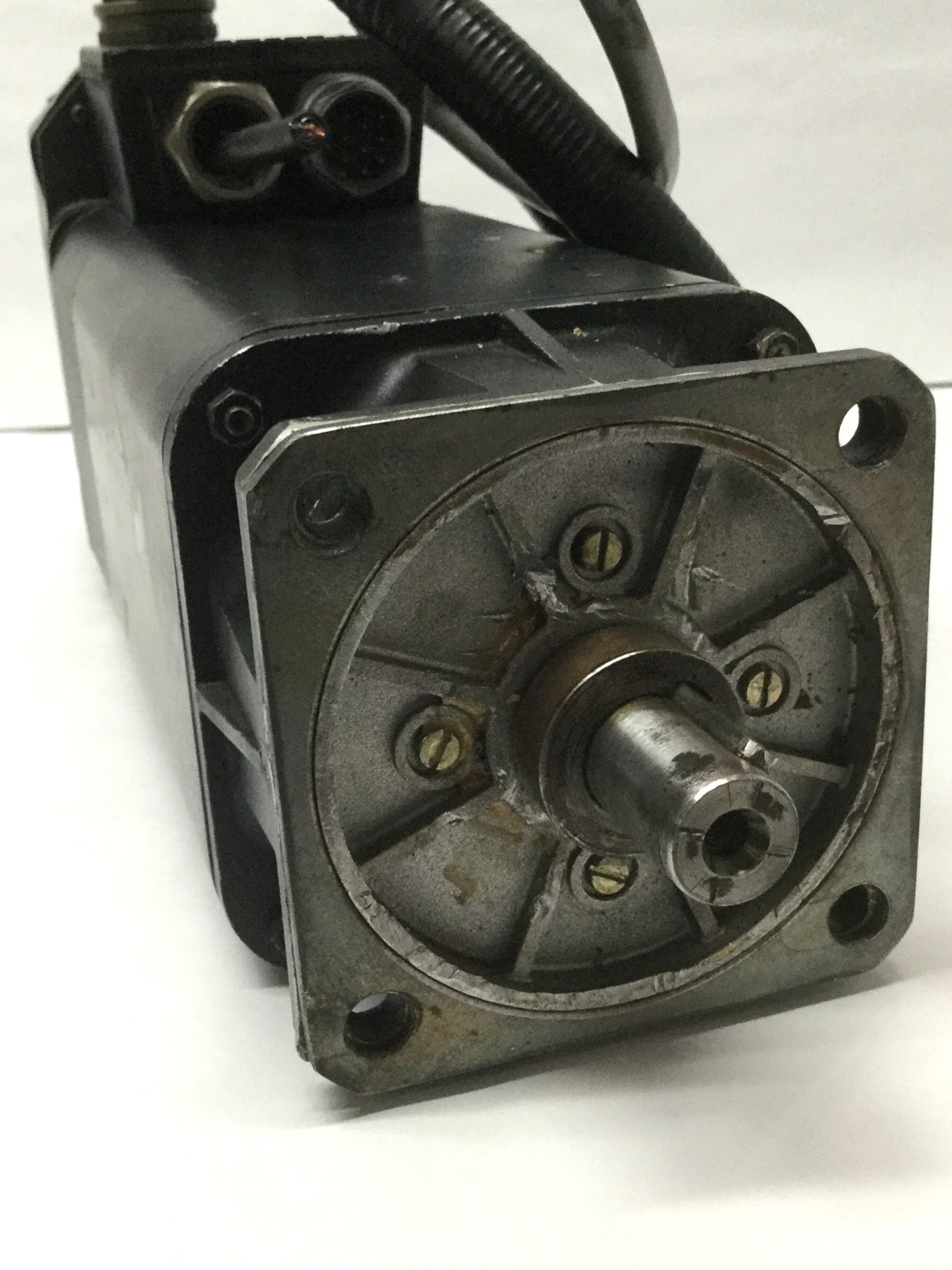 Used General Numeric 1FT5064-0AC01-Z SIMODRIVE 3PH Permanent Magnet AC Servo Motor