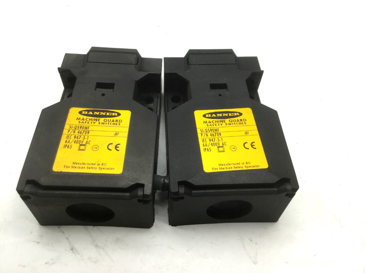 Used Lot of 2 Banner SI-QS90MF Machine Guard Safety Interlock Door Switch 400VAC 6A