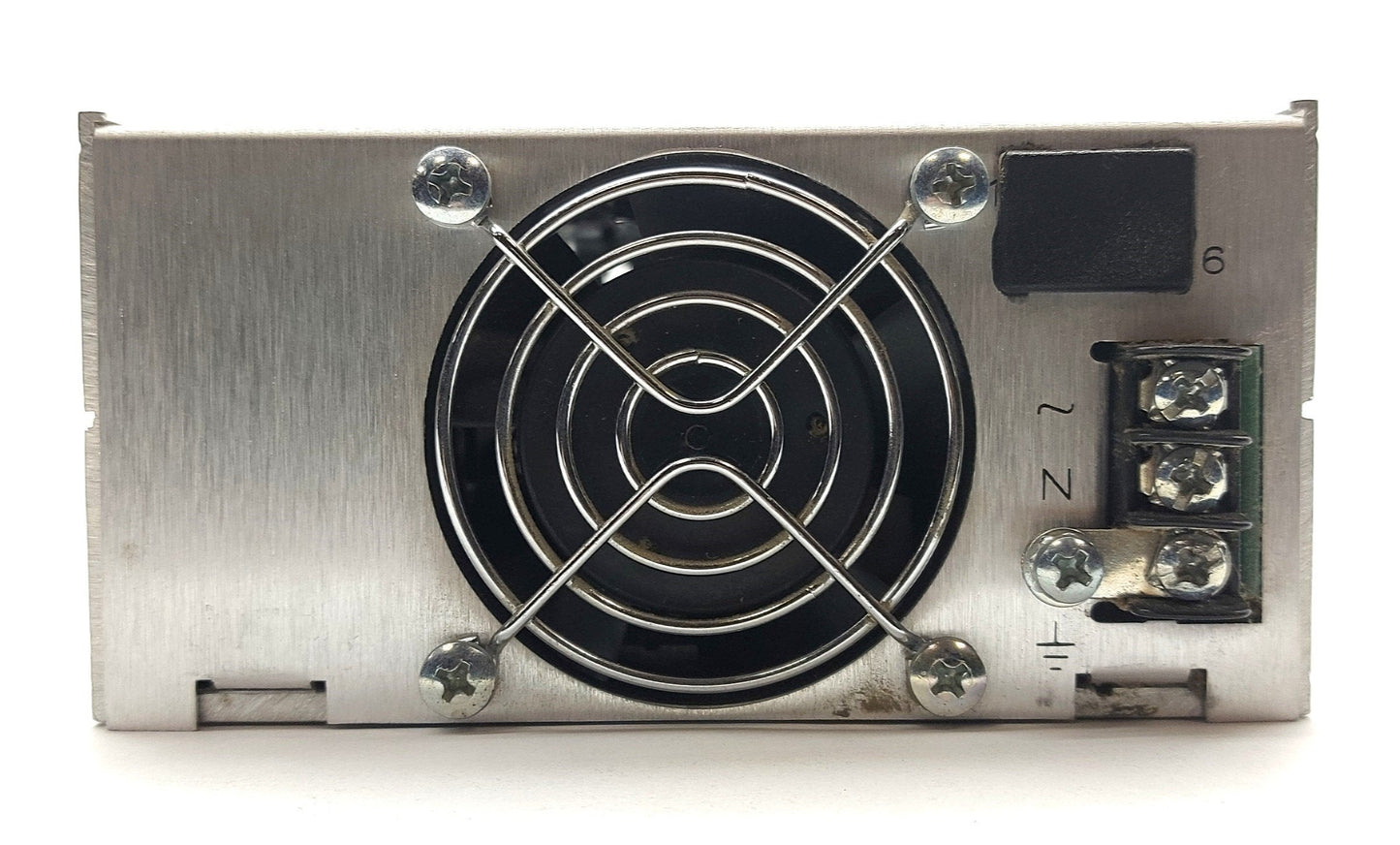 Used LAMBDA UAJ1P DC Power Supply Output: 24VDC 8.5A Input: 90-250VAC 6.7A 50/60Hz
