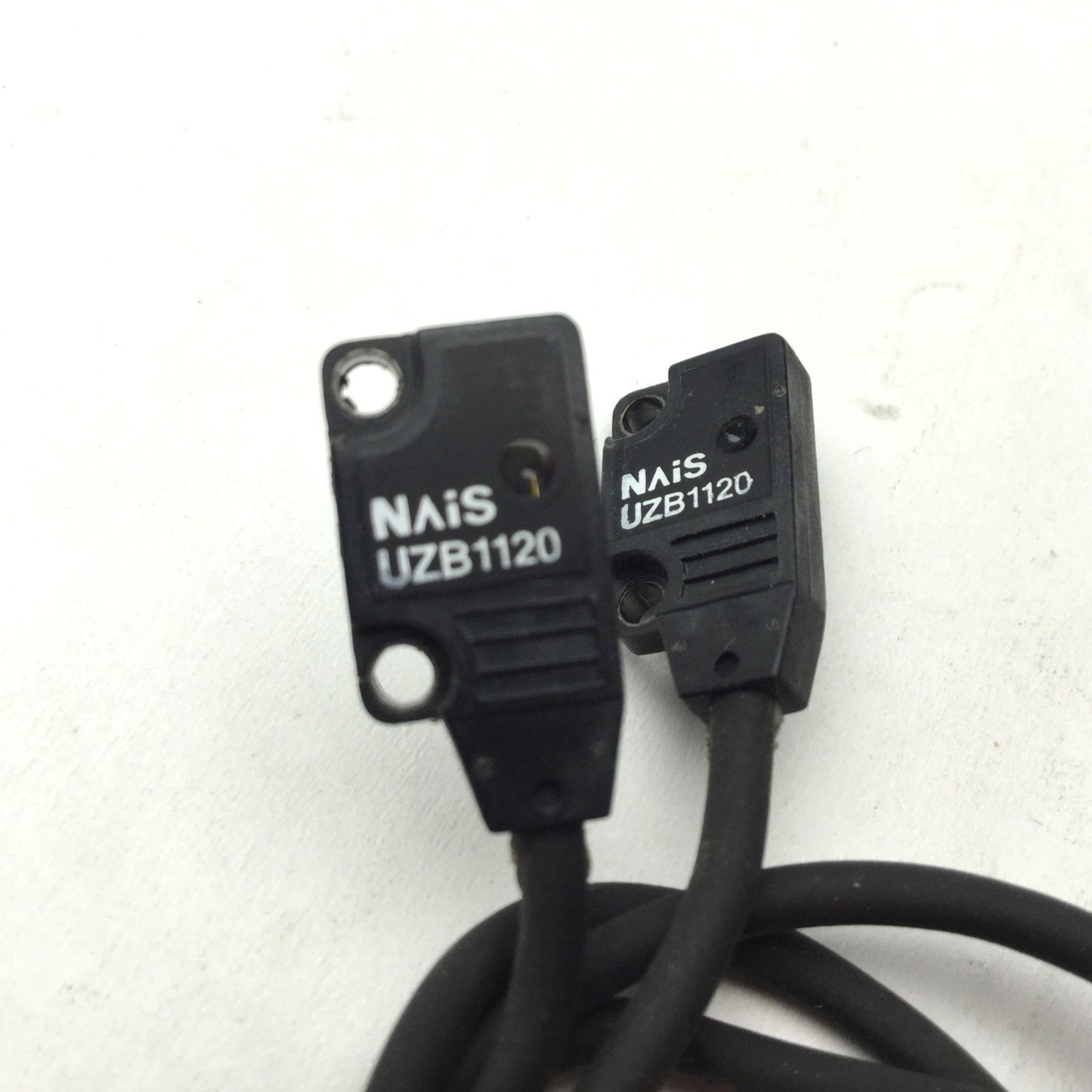 Used Lot of 2 NAiS UZB1120 Photoelectric Sensors, Cable Length: 14"