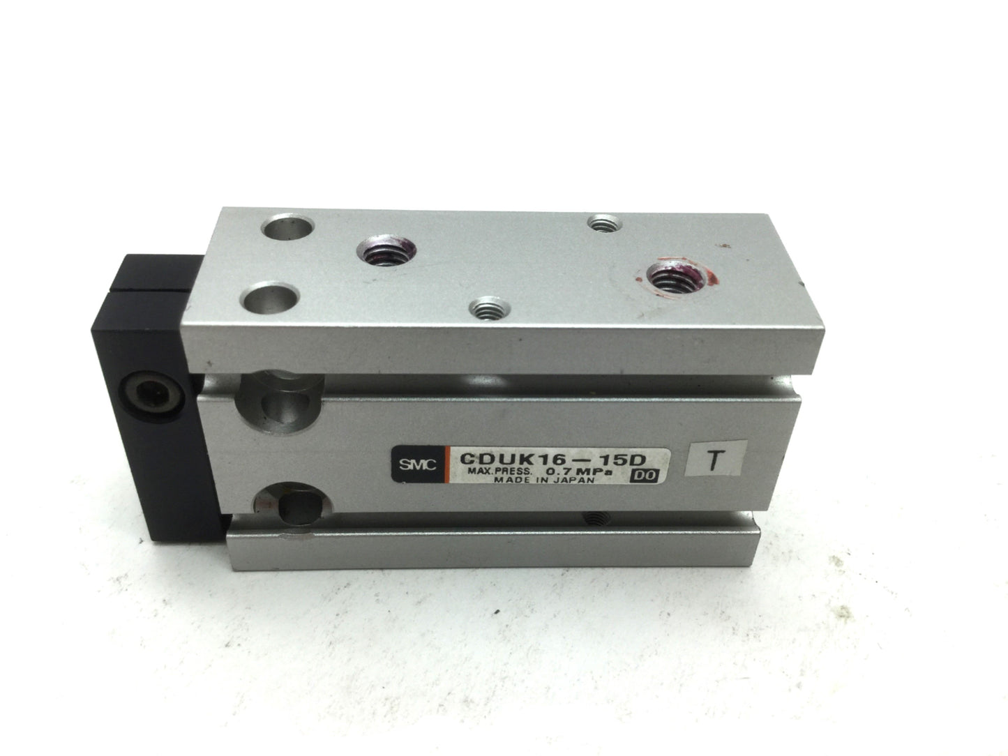 Used SMC CDUK16-15D Non-Rotating Compact Cylinder Bore 16mm Stroke 15mm Magnet