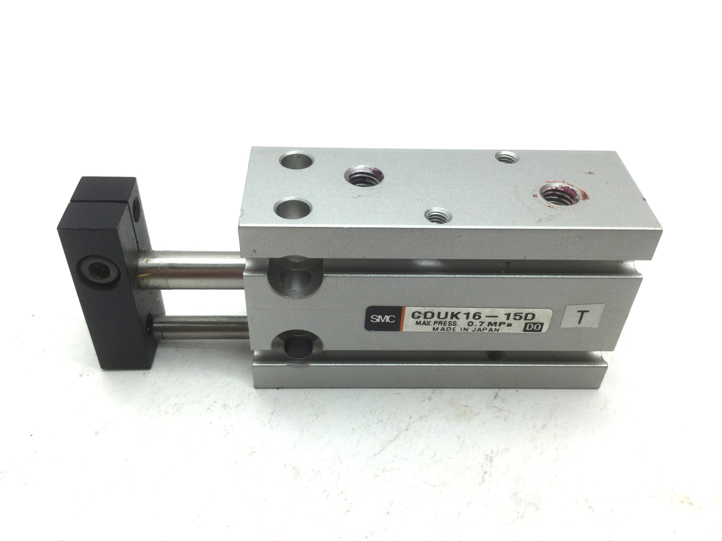 Used SMC CDUK16-15D Non-Rotating Compact Cylinder Bore 16mm Stroke 15mm Magnet