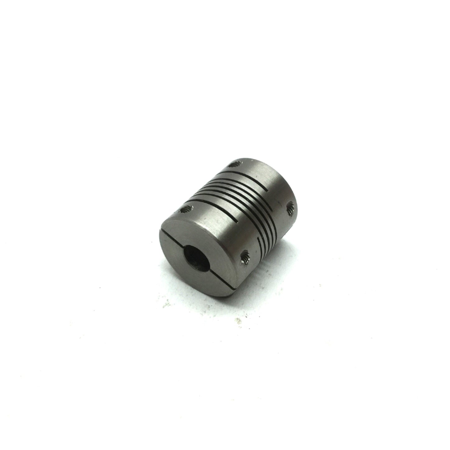 Used Flexible Shaft Clamping Coupling, OD: 3/4", 1/4" ID, Length: 1"