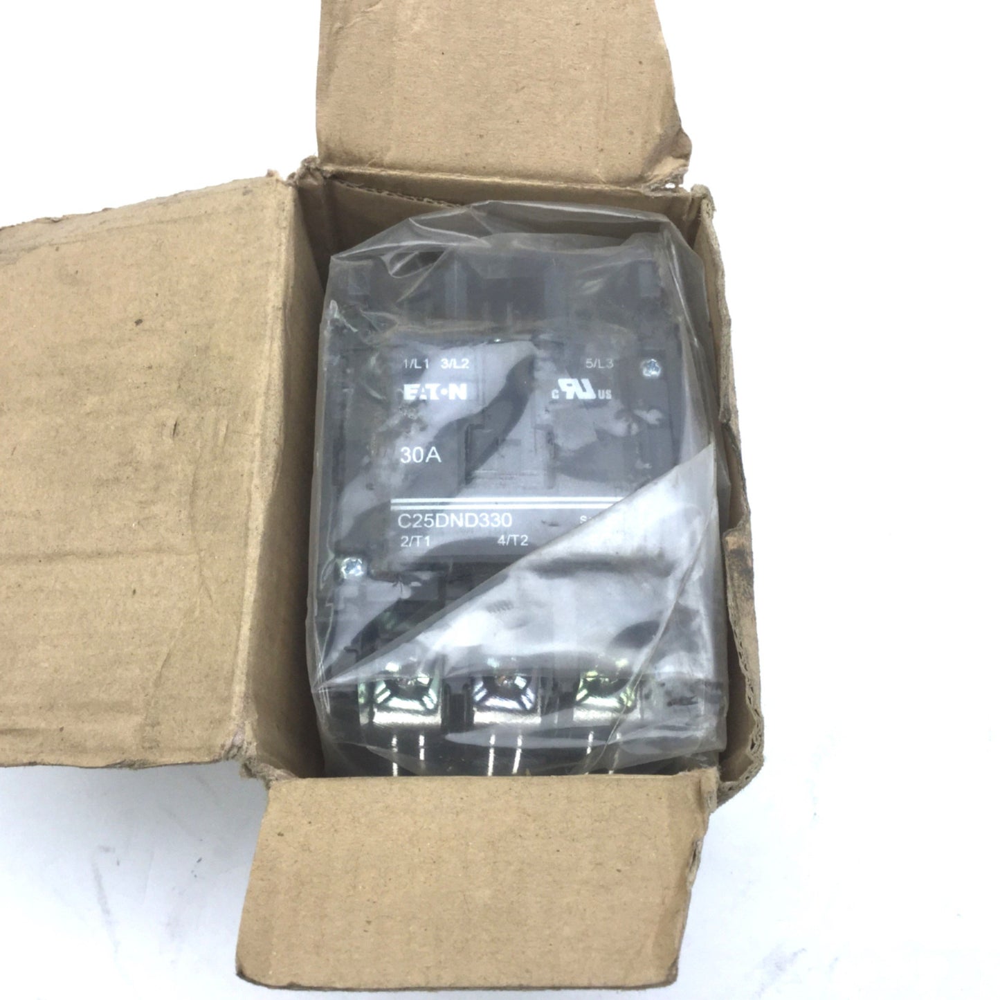 New Eaton C25DND330T Definite Purpose Contactor 30A, 3-Pole, Coil: 24VAC 50/60Hz