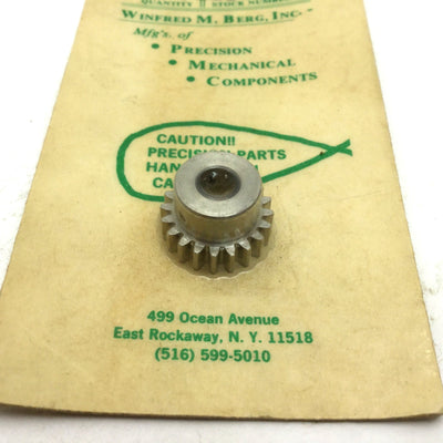 New WM Berg P32S28-20 Spur Gear Bore 1/4" Face 3/16" 303 SS Pitch 0.625 OD .687