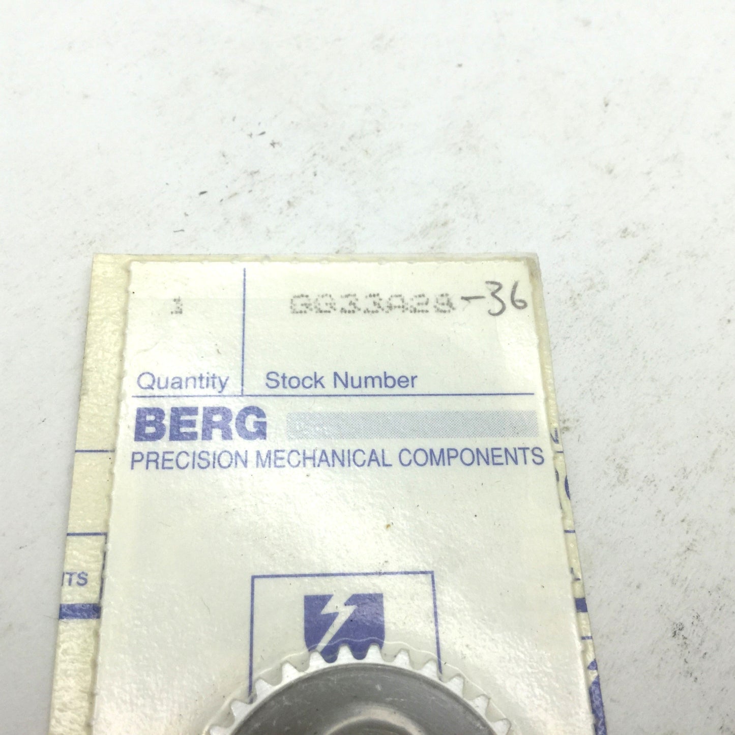 New WM Berg GG33A28-36 Chain Sprocket Teeth 36 Bore 1/4 OD 1.188 Aluminum