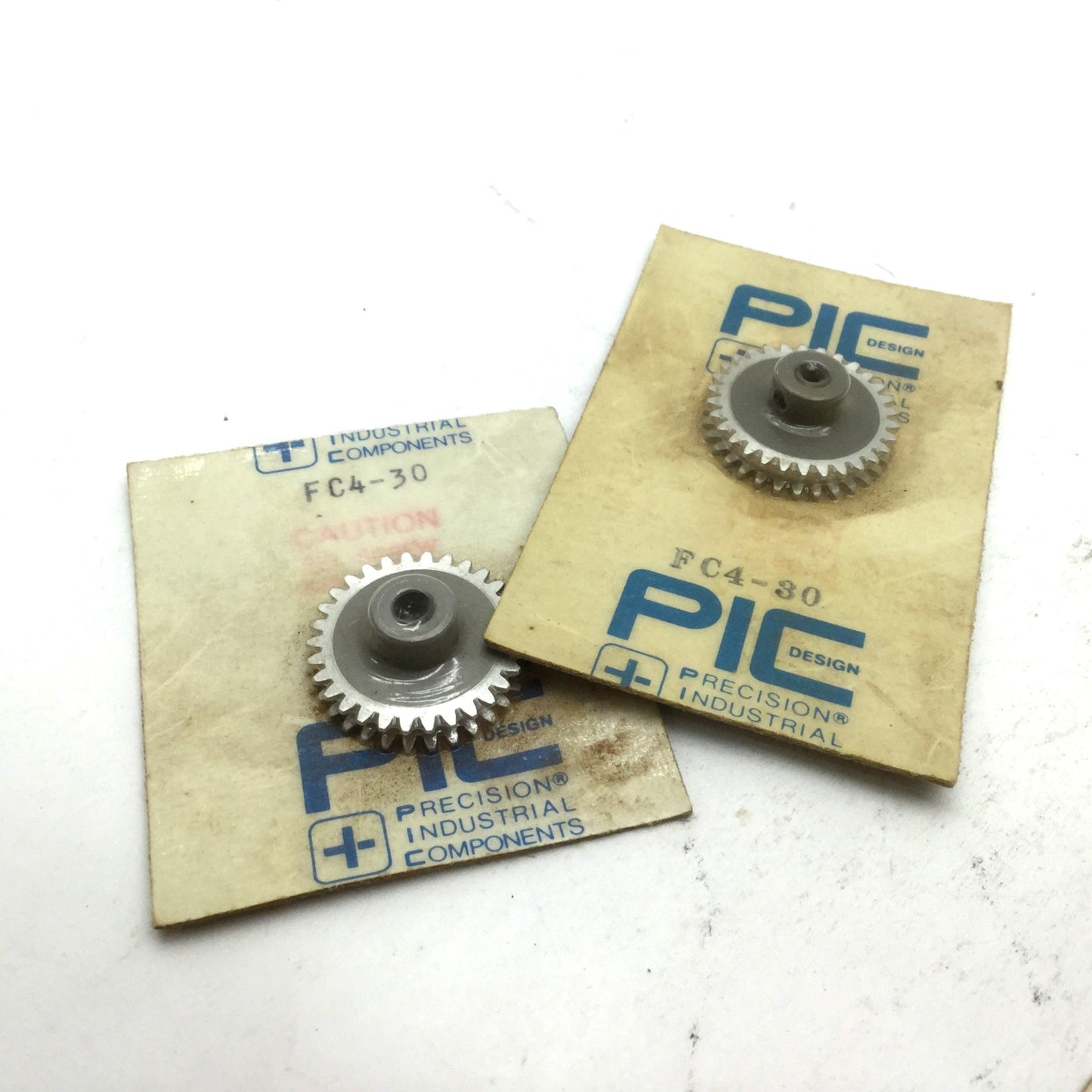 New Lot of 3 New PIC FC4-30 No Slip Pulley Bore: 3/16 Teeth 30, Aluminum