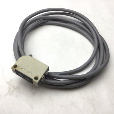 Used Telemecanique XUMH 703535 Photoelectric Sensor, PNP, 12-24VDC, 100mA