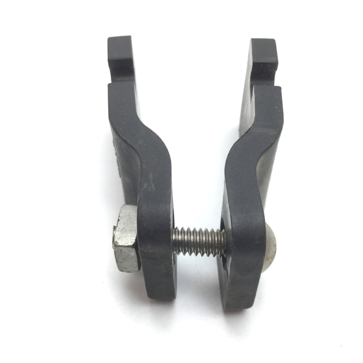 Used Lot of 8 Eaton B-Line BFV2008 Non-Metallic Pipe Clamp, Size: 1/2"