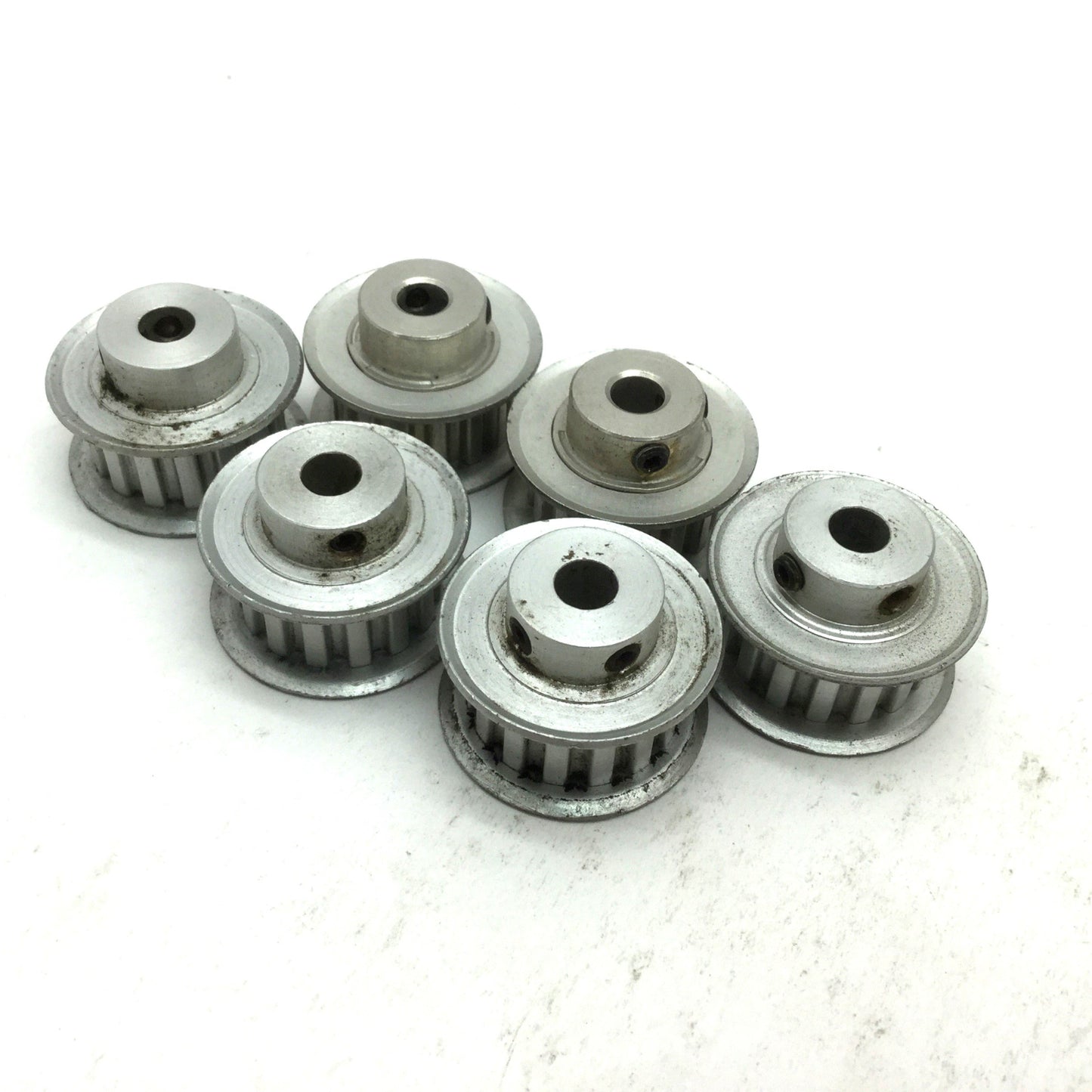 Used Lot of 6 Aluminum Timing Pulley, 15 Teeth, 1/4" Bore, 1.188" OD