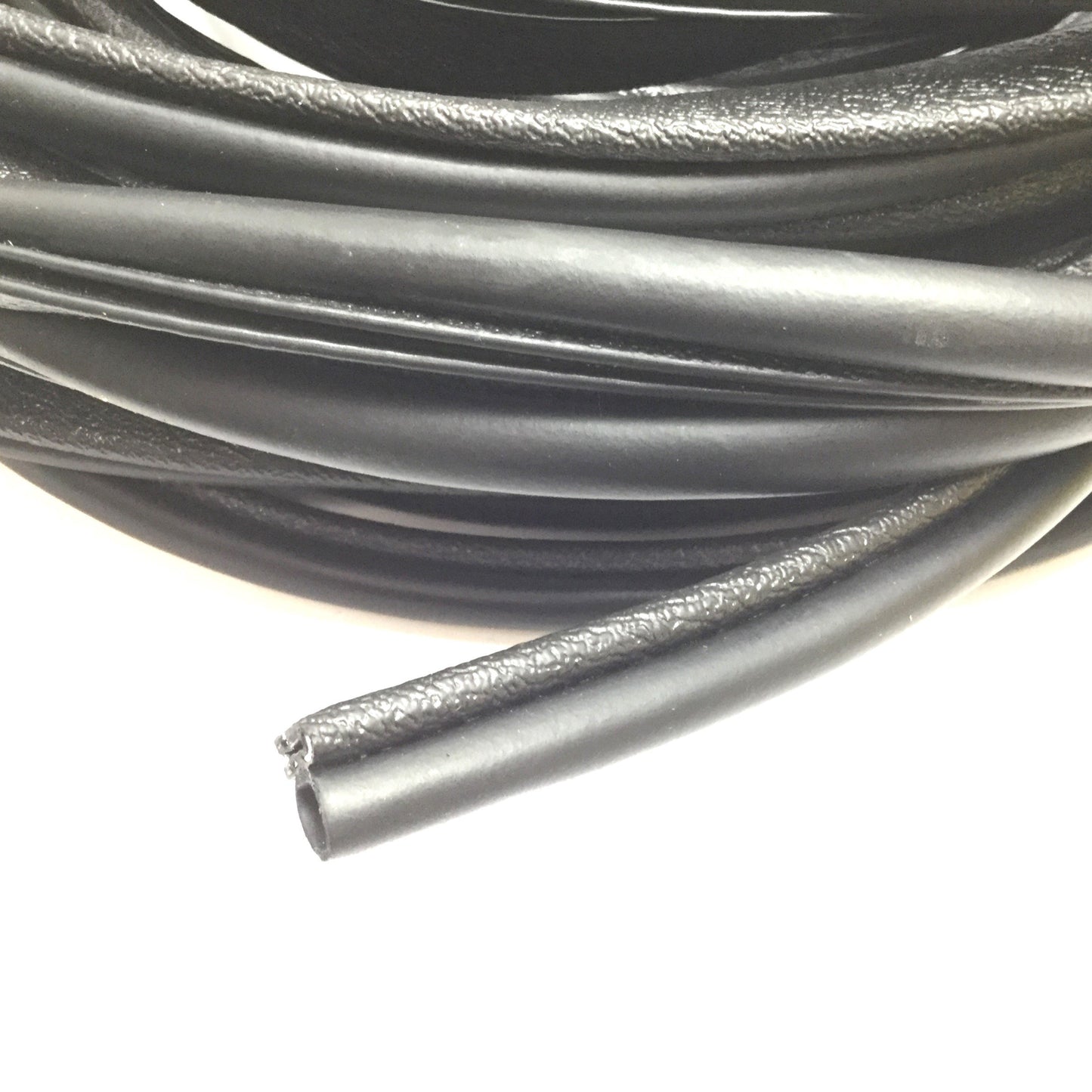 Used Push On Rubber Seal Trim, Length: 60 Feet, Fits 1/32" Thick Edge