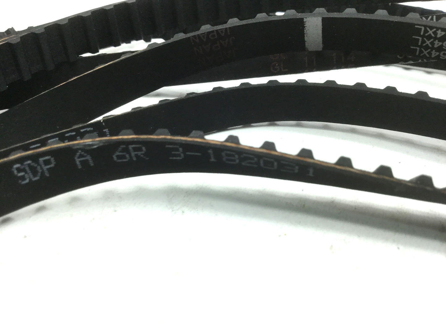 New Lot of 4 New 364XL031 Timing Belt W: 5/16", 182 Teeth, L: 36.4" A 6R 3-182031